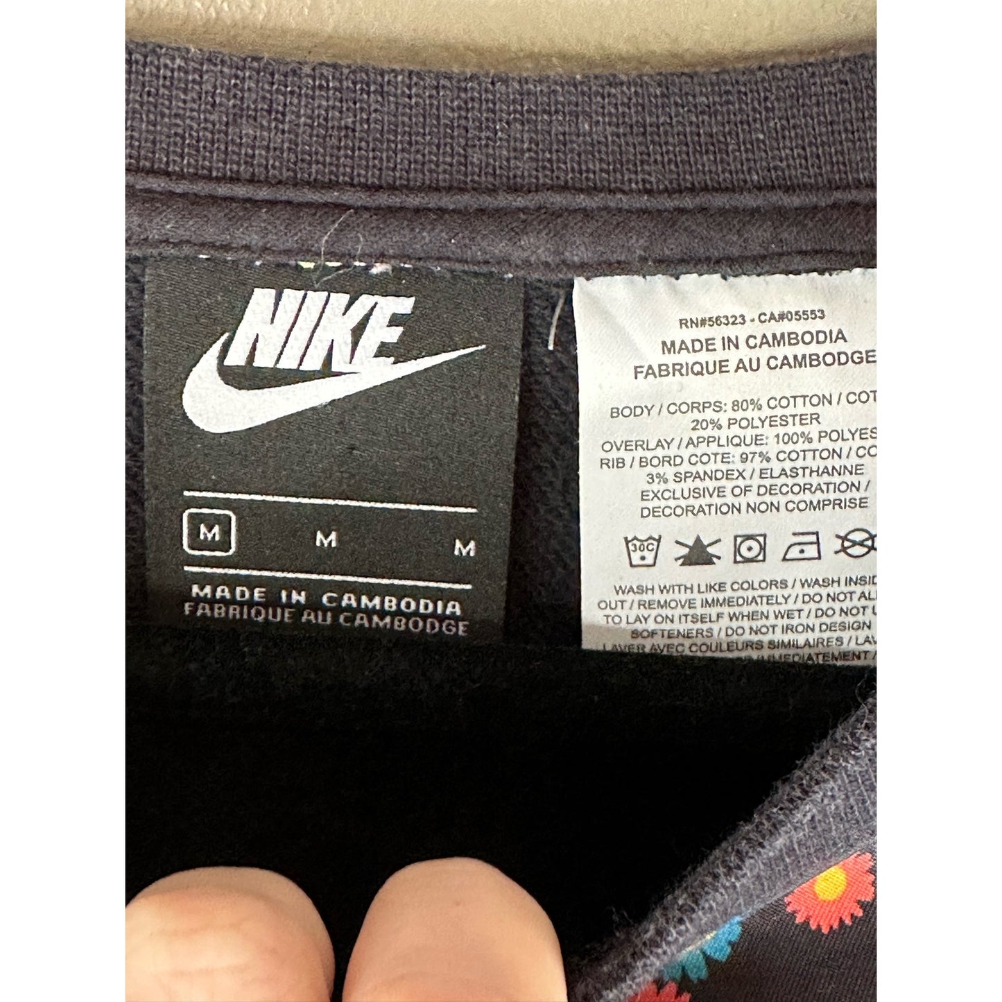 Nike Black Floral Rainbow Print Long Sleeve Crop Top Sweatshirt Size Medium