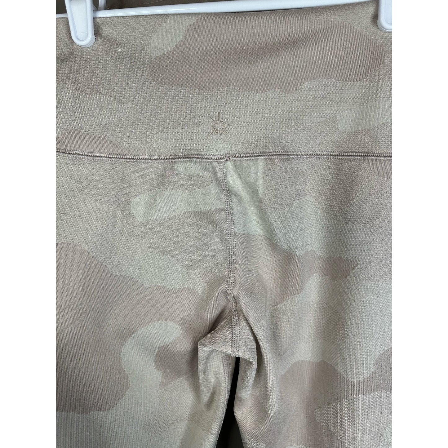 Offline By Aerie Light Pink Camouflage High Waisted Leggings Size Small