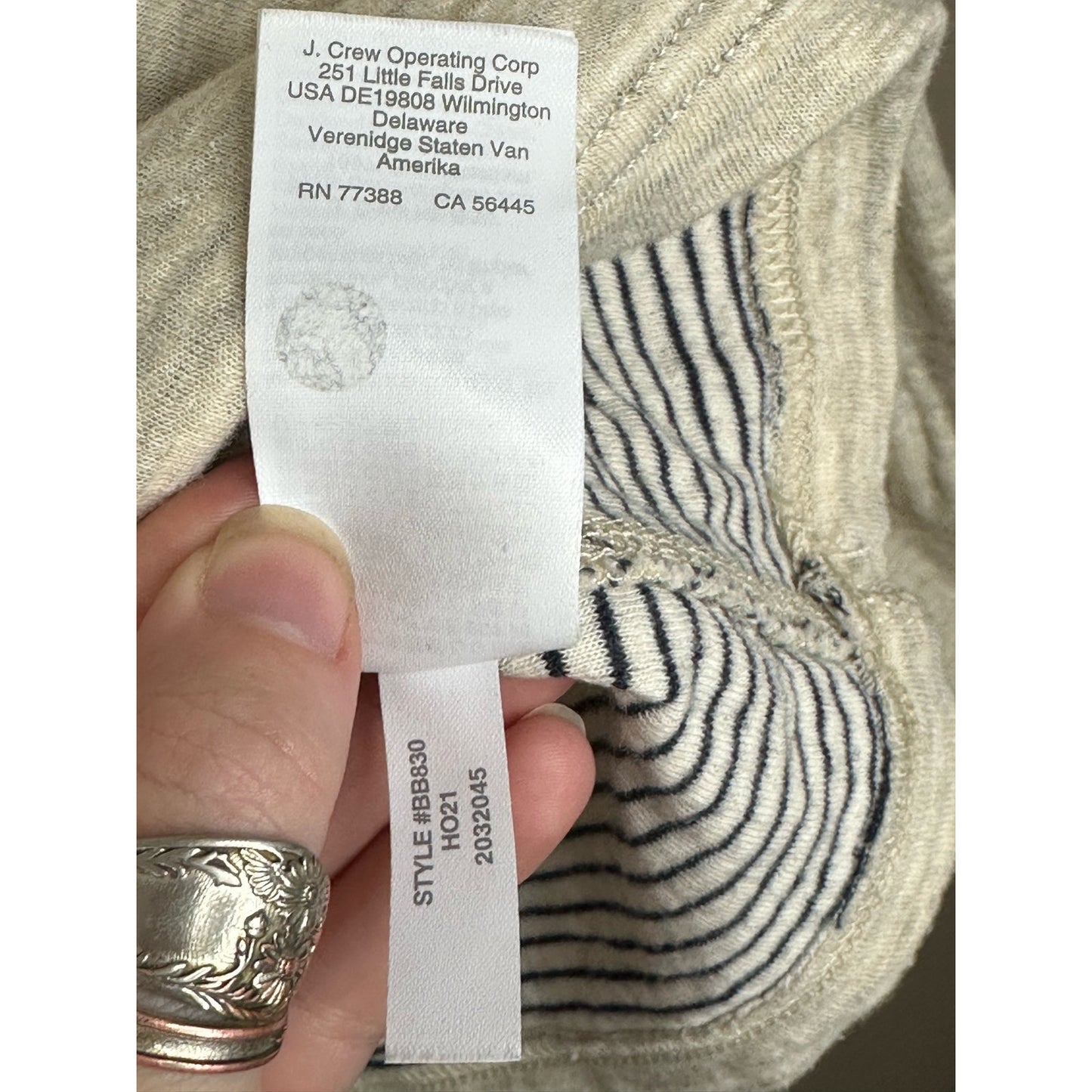 J. Crew Knit Goods Beige Tan Long Sleeve Quarter Zip Pullover Sweatshirt Size M