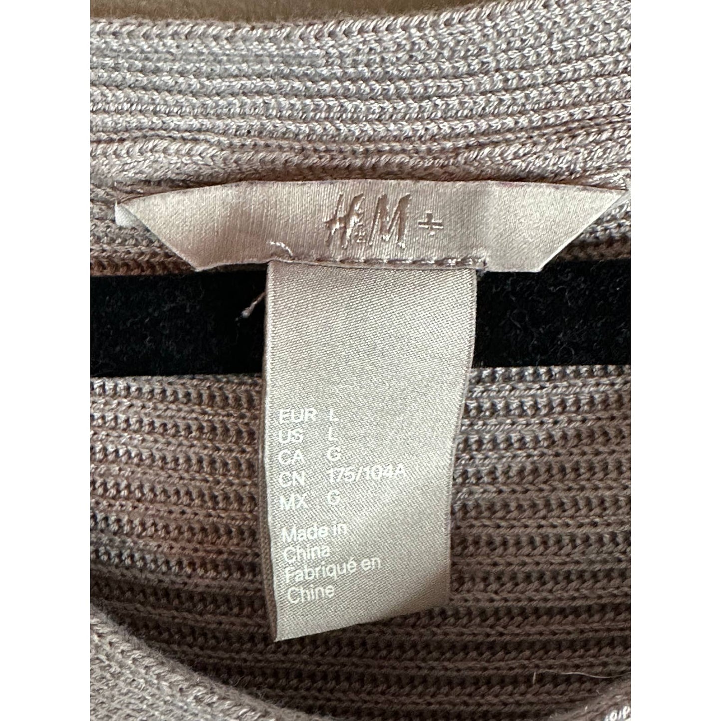 H&M Long Sleeve Side Buttons Grey Brown Scoop Neck Sweater Size Large