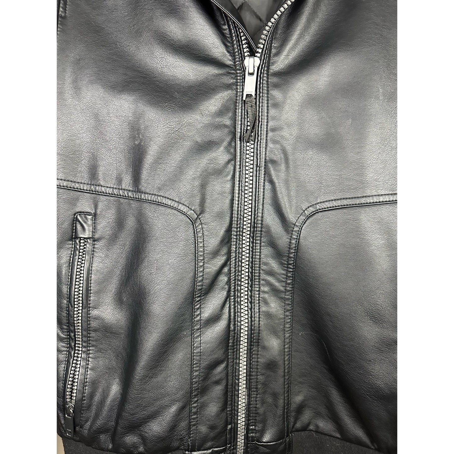 Women’s DKNY Black Zip Up Faux Leather Long Sleeve Bomber Jacket Size Small