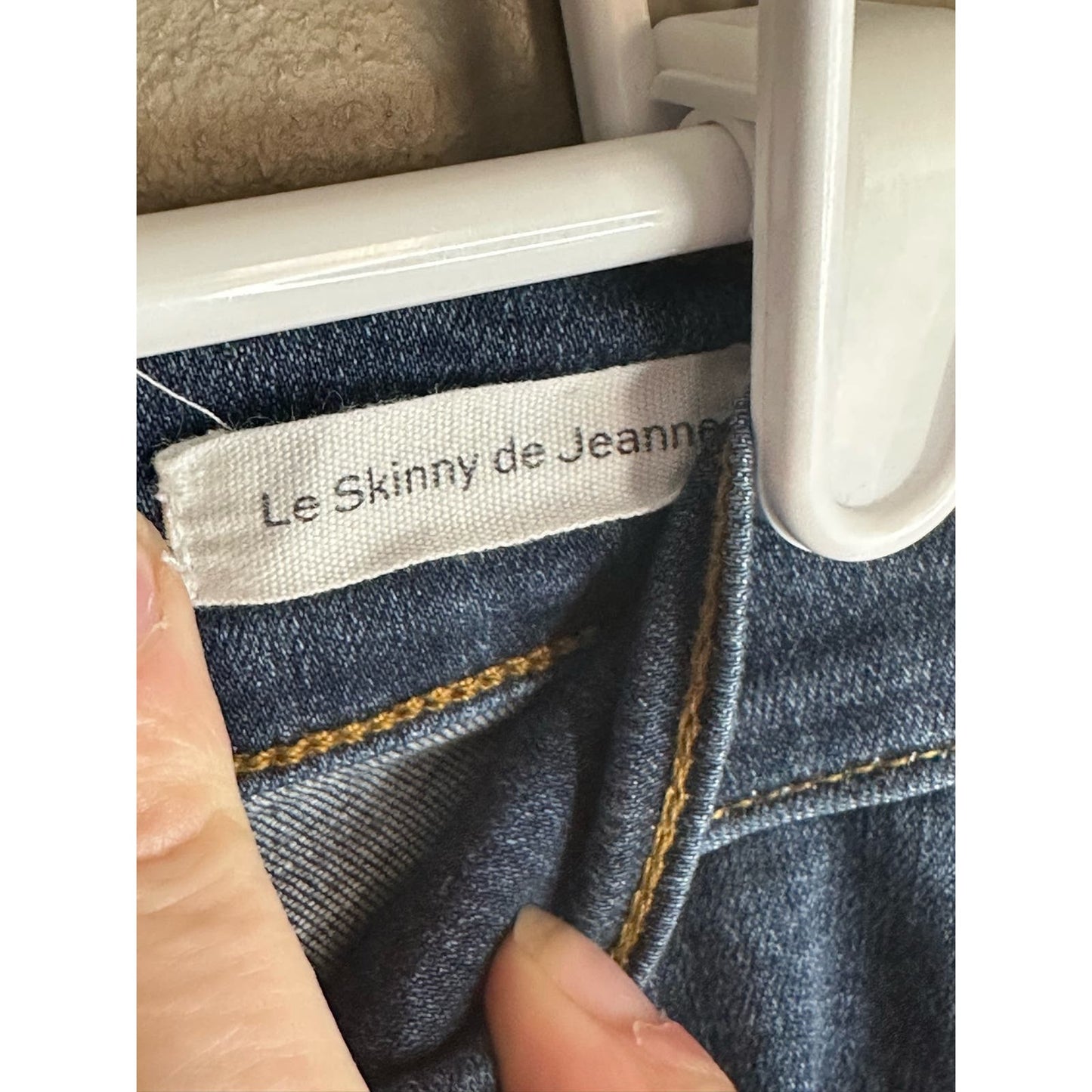 Frame ‘Le Skinny De Jeanne’ Dark Wash Raw Hem Skinny Jeans Size 29
