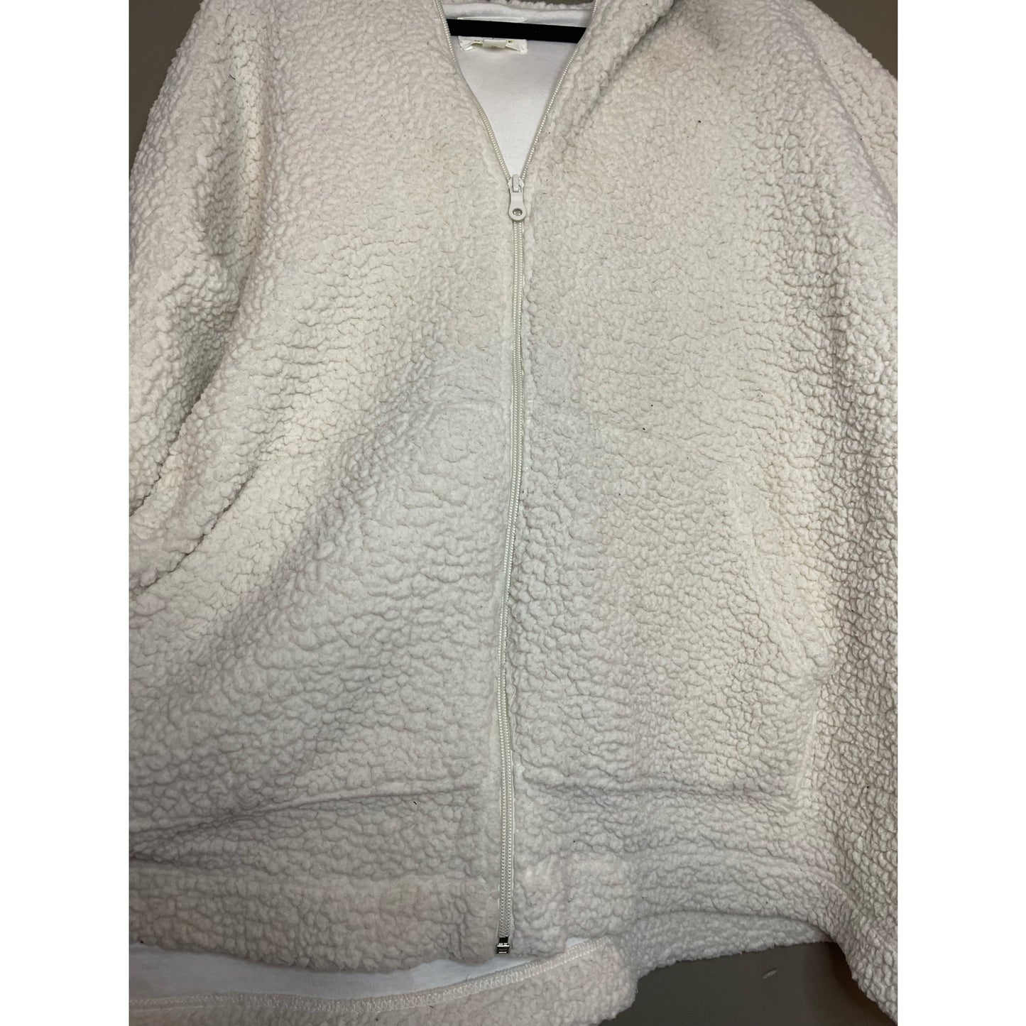 Offline By Aerie White Sherpa Zip Up Hooded Oversized Poncho Cape Size Medium
