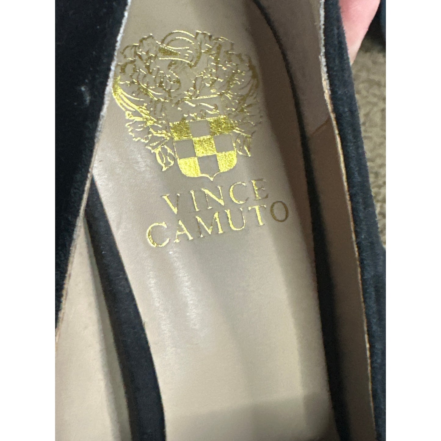 Vince Camuto Black Giuliann Suede Buckle Detail Mid Block Heel Pumps Size 9/39