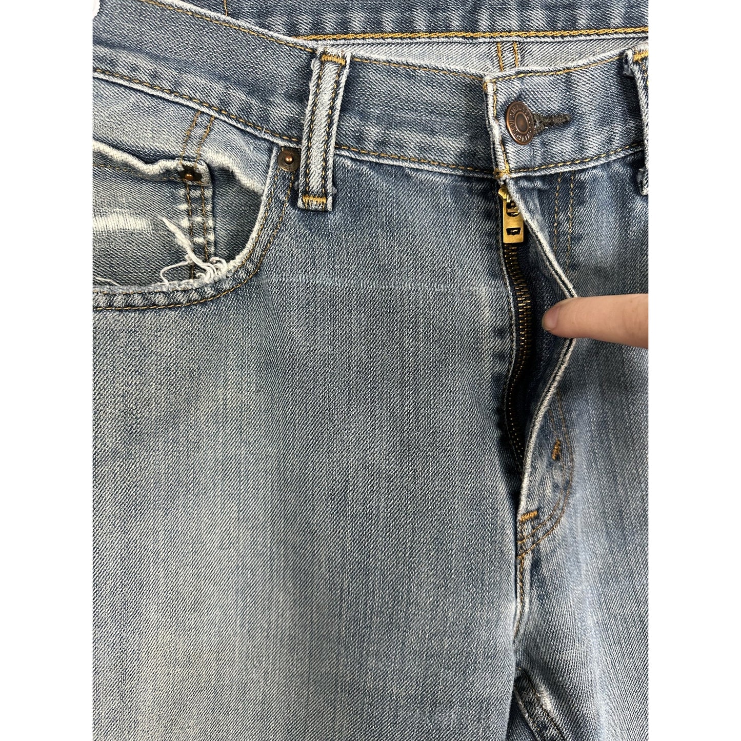 Men’s Levi’s 559 Light Wash Distressed Worn In Blue Jeans Denim Size 34X30