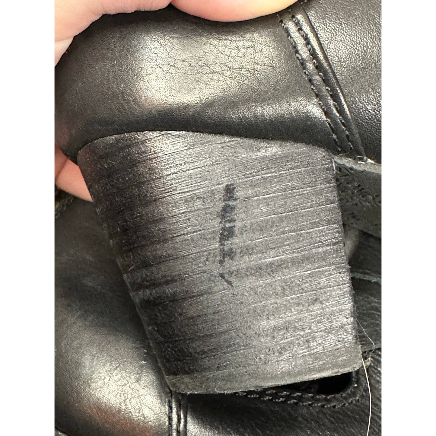 Vionic ‘Rory Smooth’ Black Comfort Zip Up Buckle Leather Heeled Booties Size 6