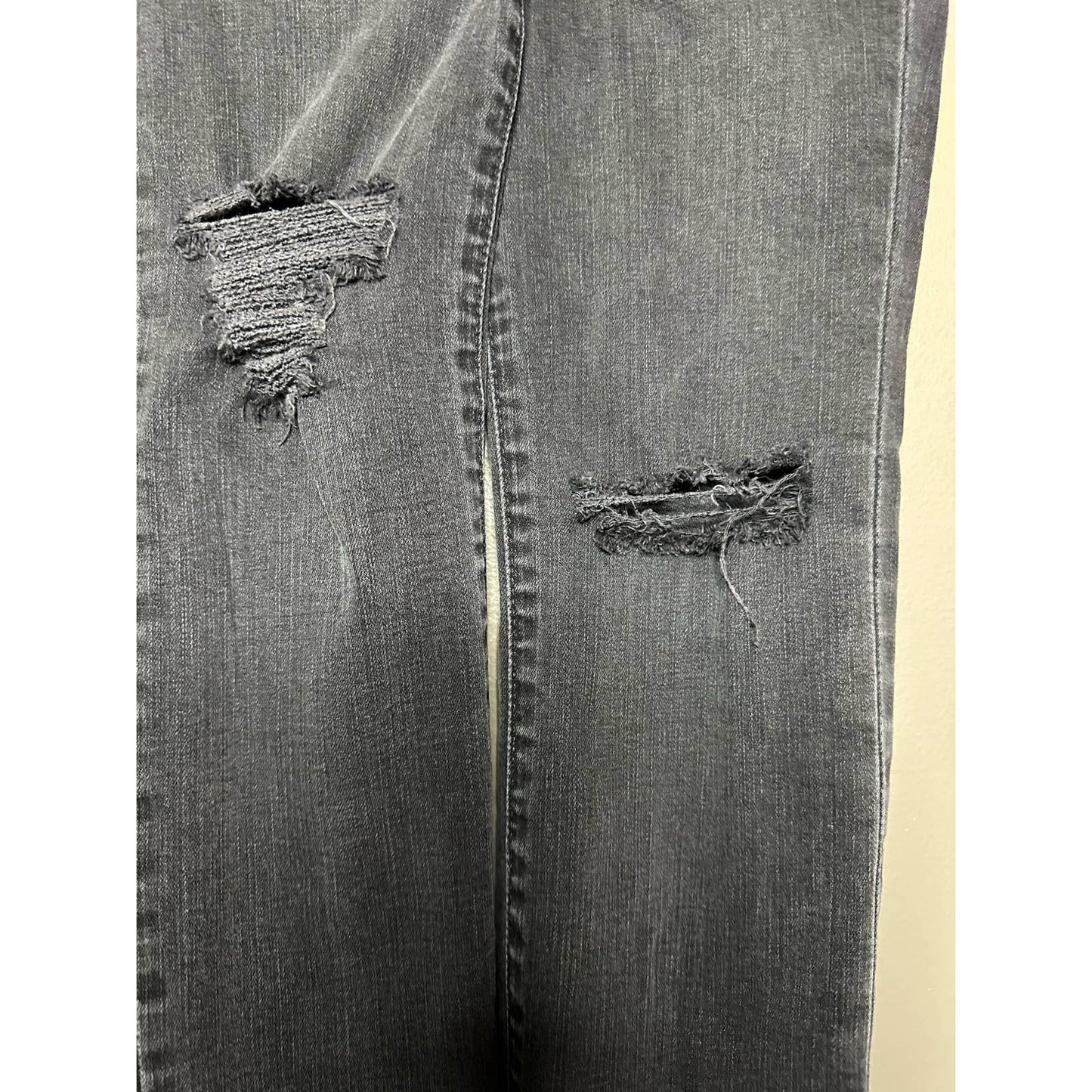 Madewell 9" Hi Rise Black Distressed Raw Hem/ Fringe Skinny Jeans Size 25