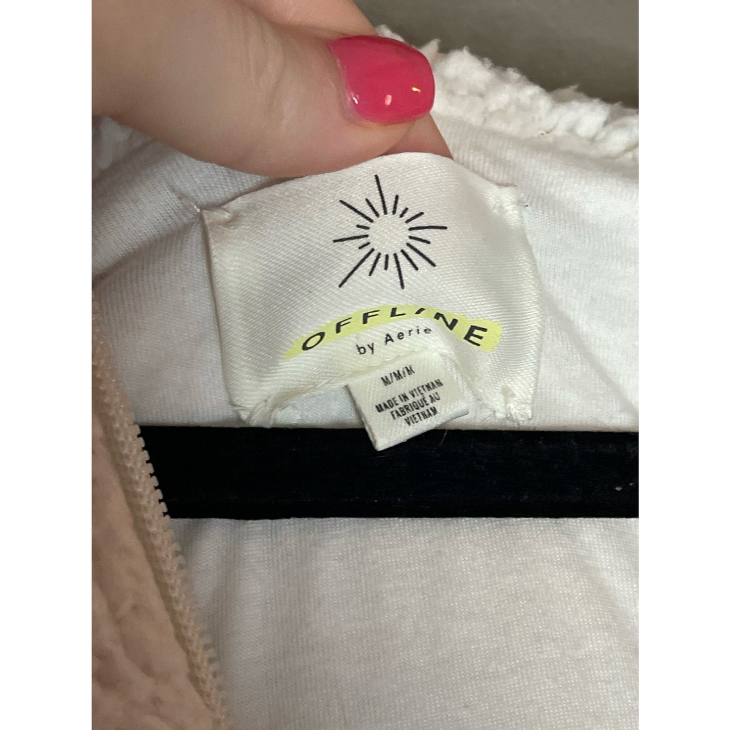 Offline By Aerie White Sherpa Zip Up Hooded Oversized Poncho Cape Size Medium