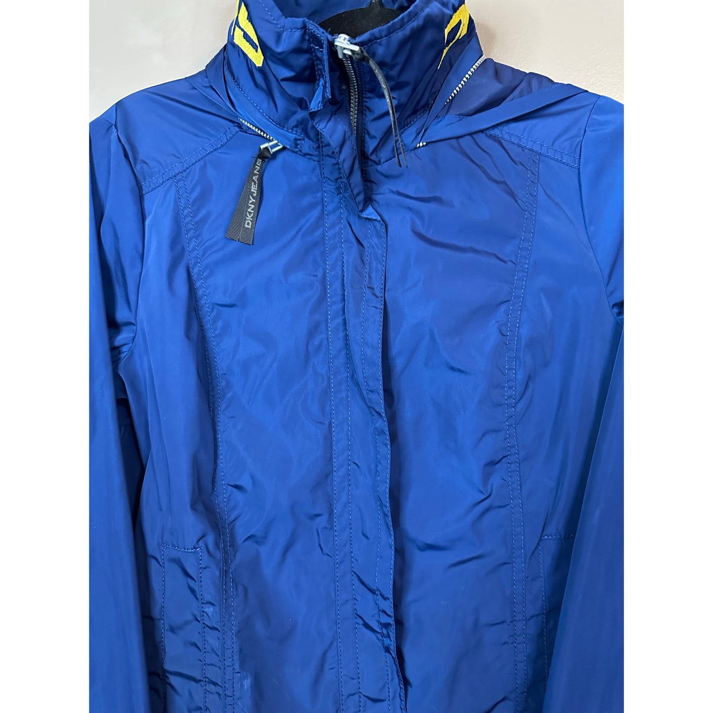 Y2K DKNY Blue Windbreaker Long Sleeve Zip Up Hooded Crop Rain Jacket Size Small
