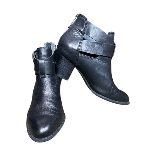 Vionic ‘Rory Smooth’ Black Comfort Zip Up Buckle Leather Heeled Booties Size 6