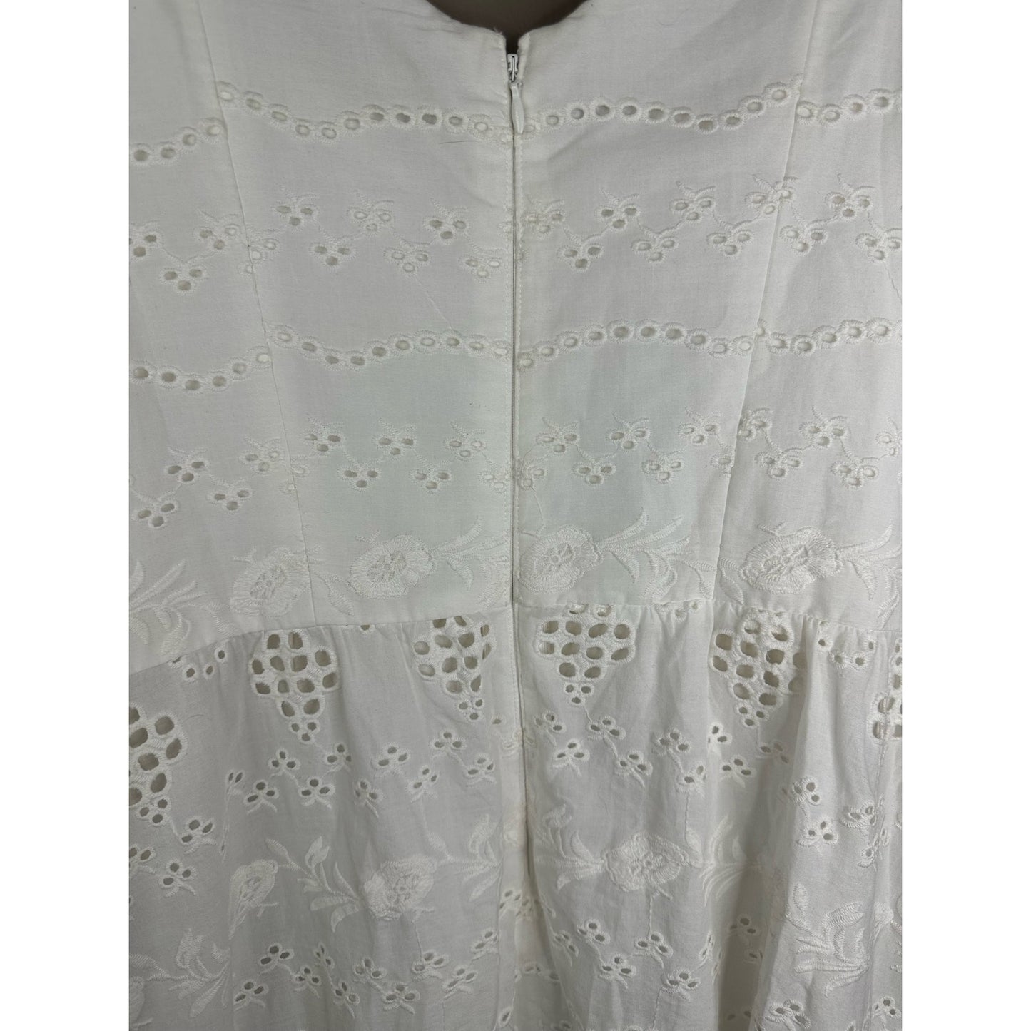 Gianni Bini White Short Puff Sleeve Off Shoulder Eyelet Detail Dress Size 12
