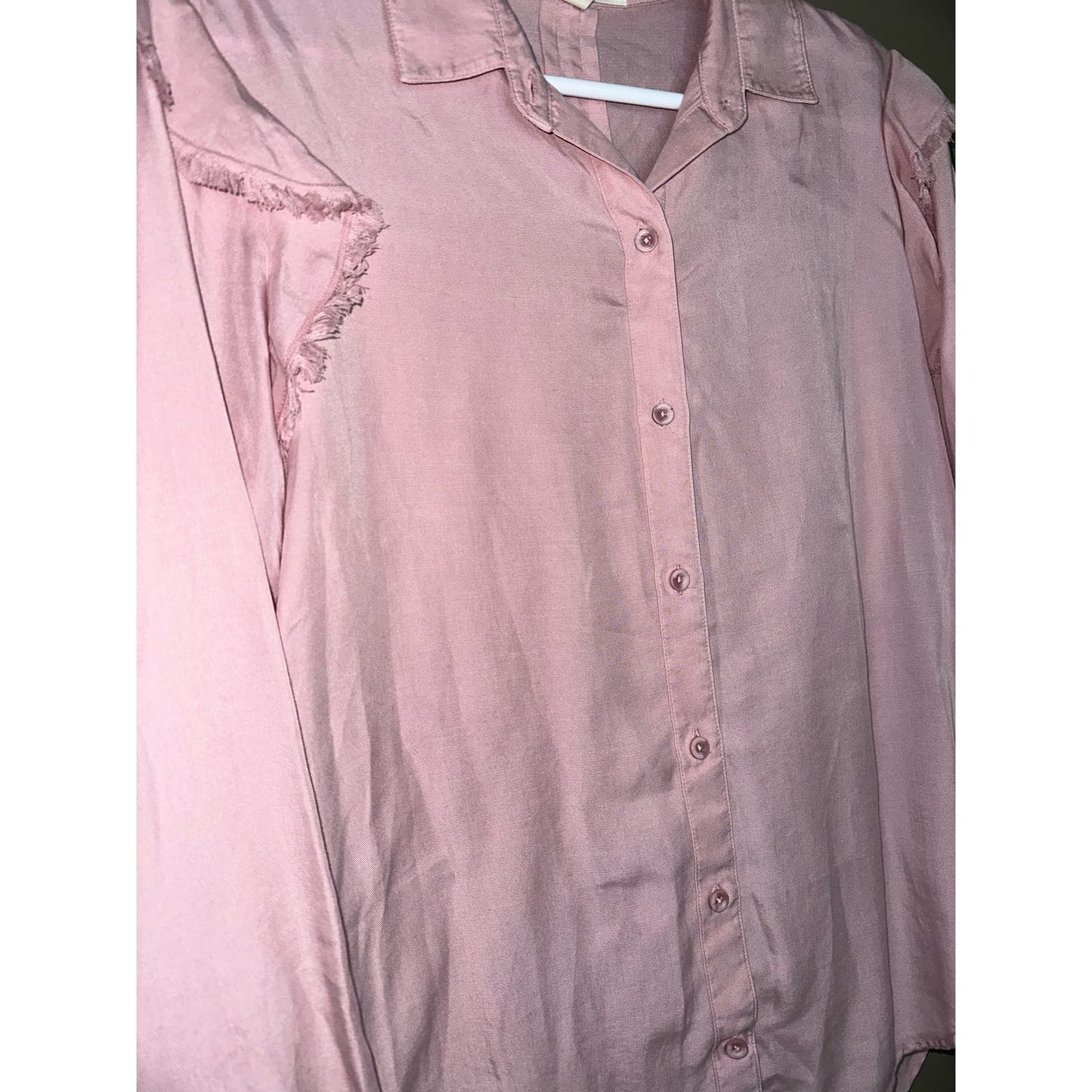 Cloth & Stone Pink Ruffle Shoulder Long Sleeve Button Up Blouse Size Medium