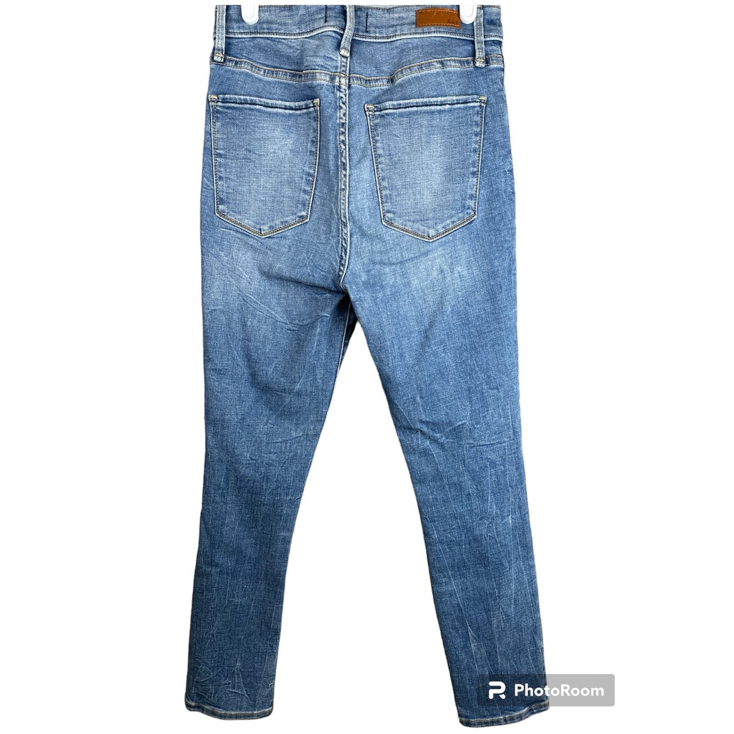 Abercrombie & Fitch Distressed Simone High Rise Ankle Blue Jeans Size 27/4S