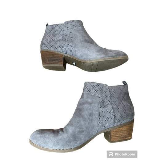 Dr. Scholls Sustainable Comfort Grey Ankle Zip Up Heeled Booties Size 9