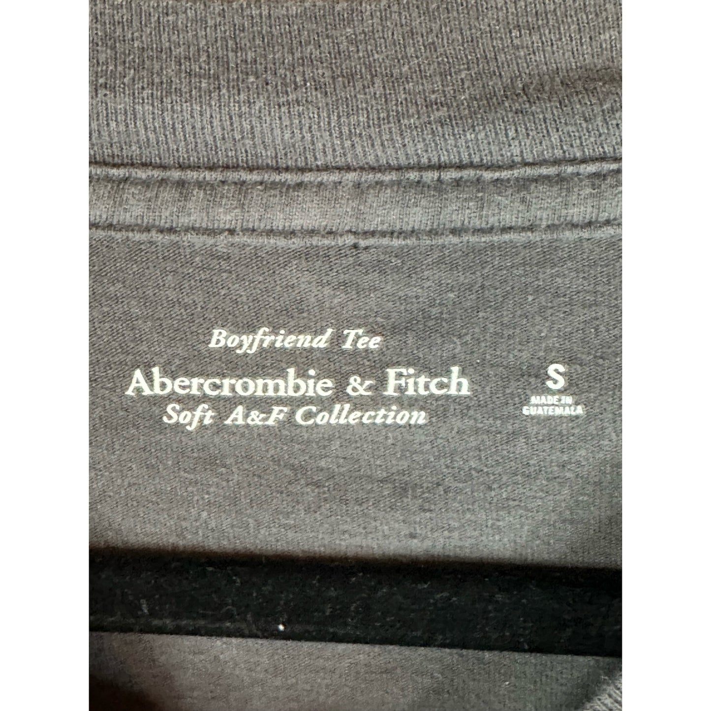 Abercrombie & Fitch ‘Boyfriend Tee’ Grey Queen Rock Band Long Sleeve Size Small