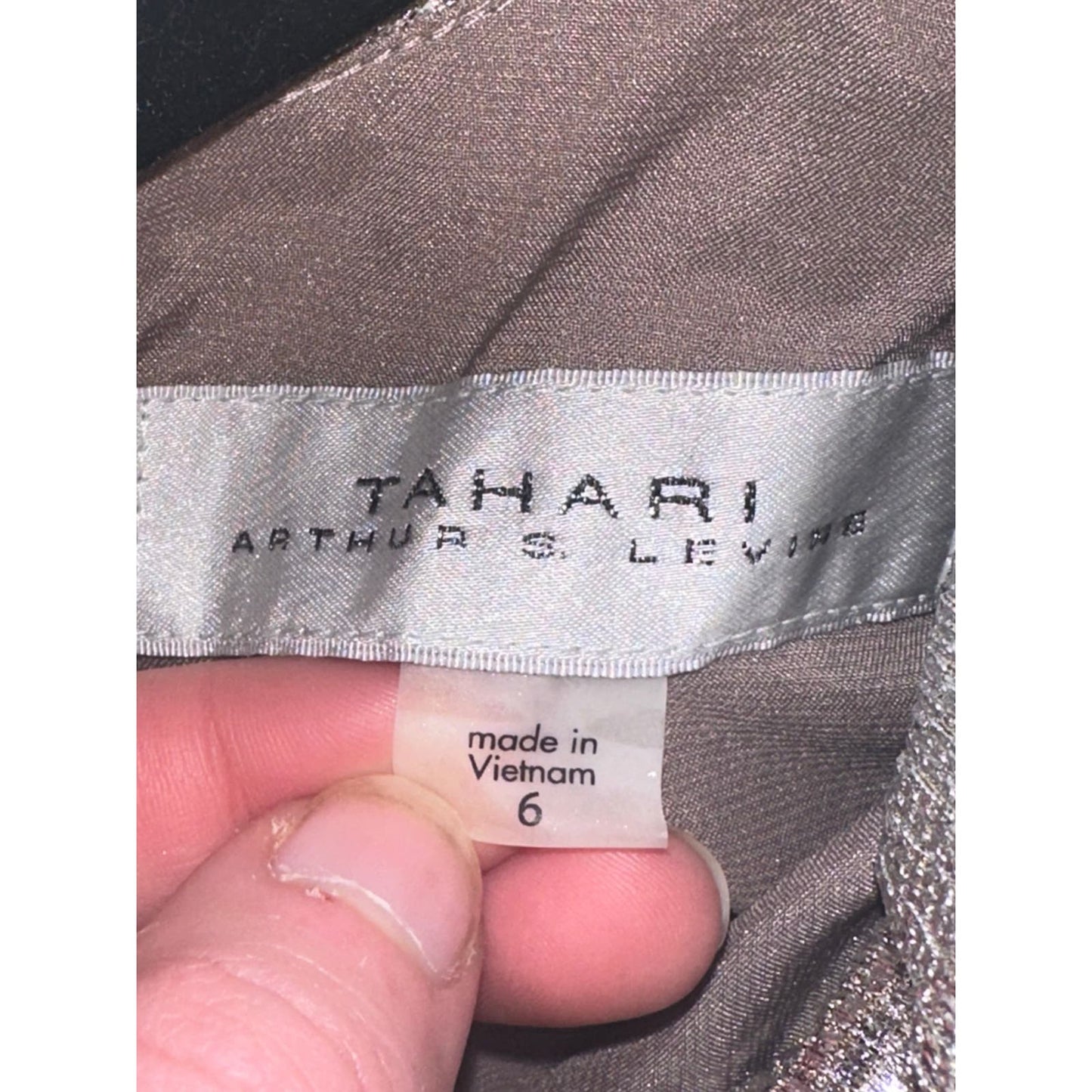 NWT Tahari Short Sleeve Maxi Sheath Silver Shiny Cowl Neck Formal Dress Size 6