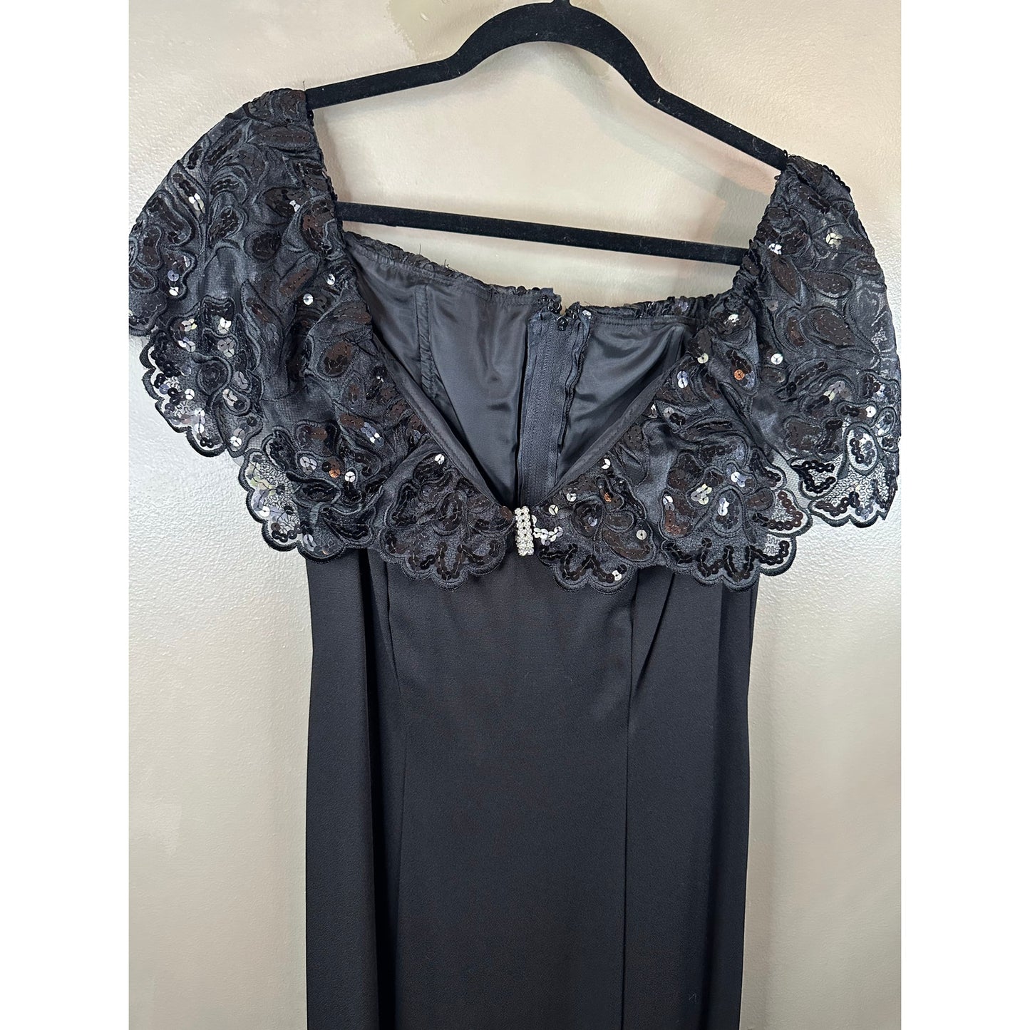 Vintage 70s Made in US By ILGWU Black Off Shoulder Sequin Fitted Dress Size 9/10