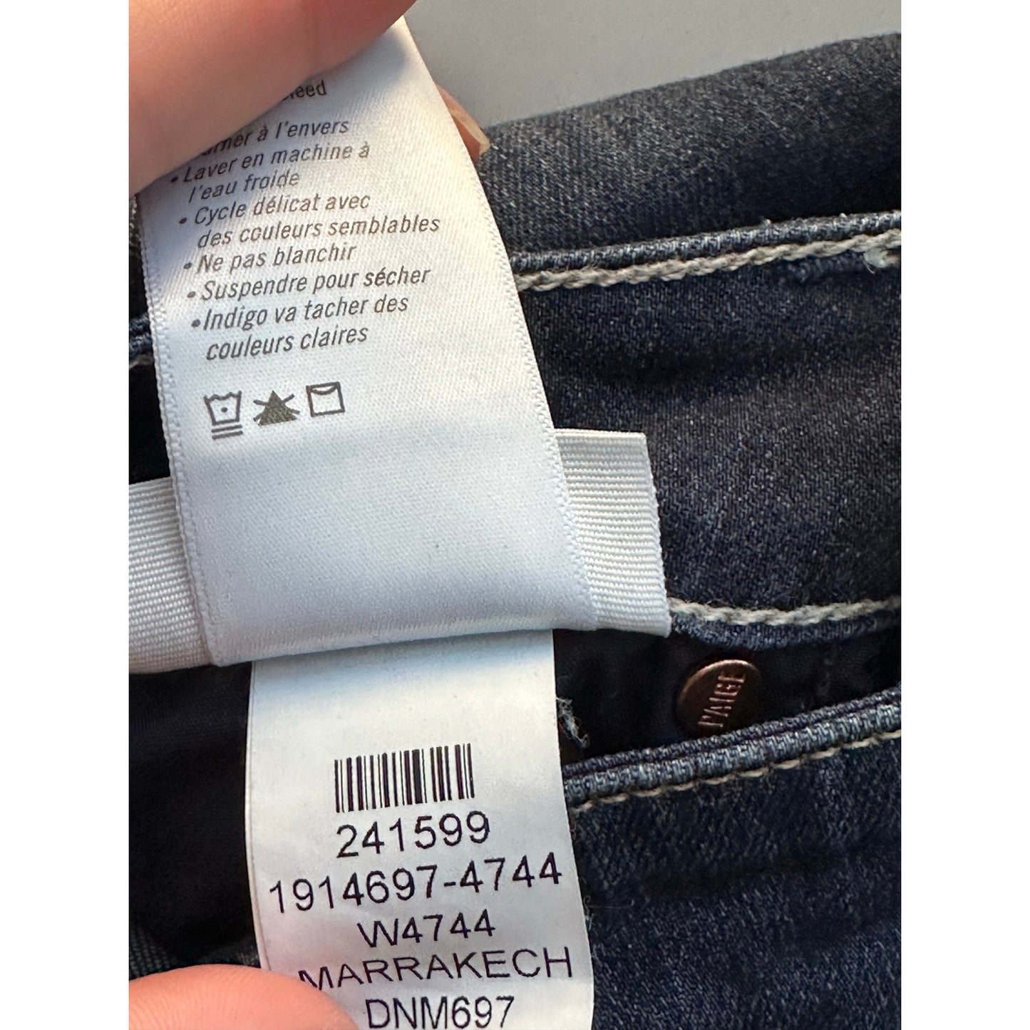 Paige ‘Hoxton Crop’ Medium Wash Blue Jean Denim Raw Hem Skinny Jeans Size 25