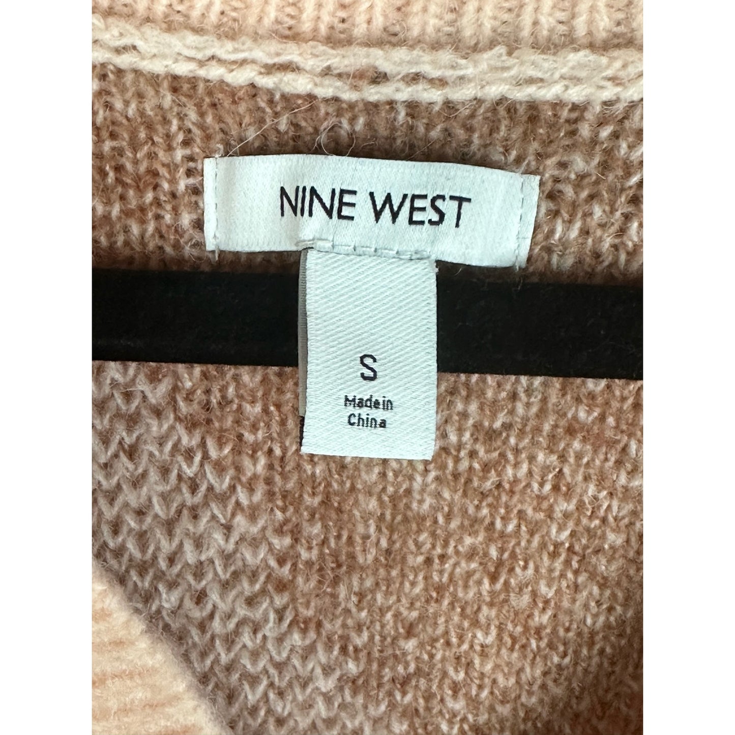 Nine West Long Sleeve Collared V Neck Wool Pink Pullover Sweater Size Small