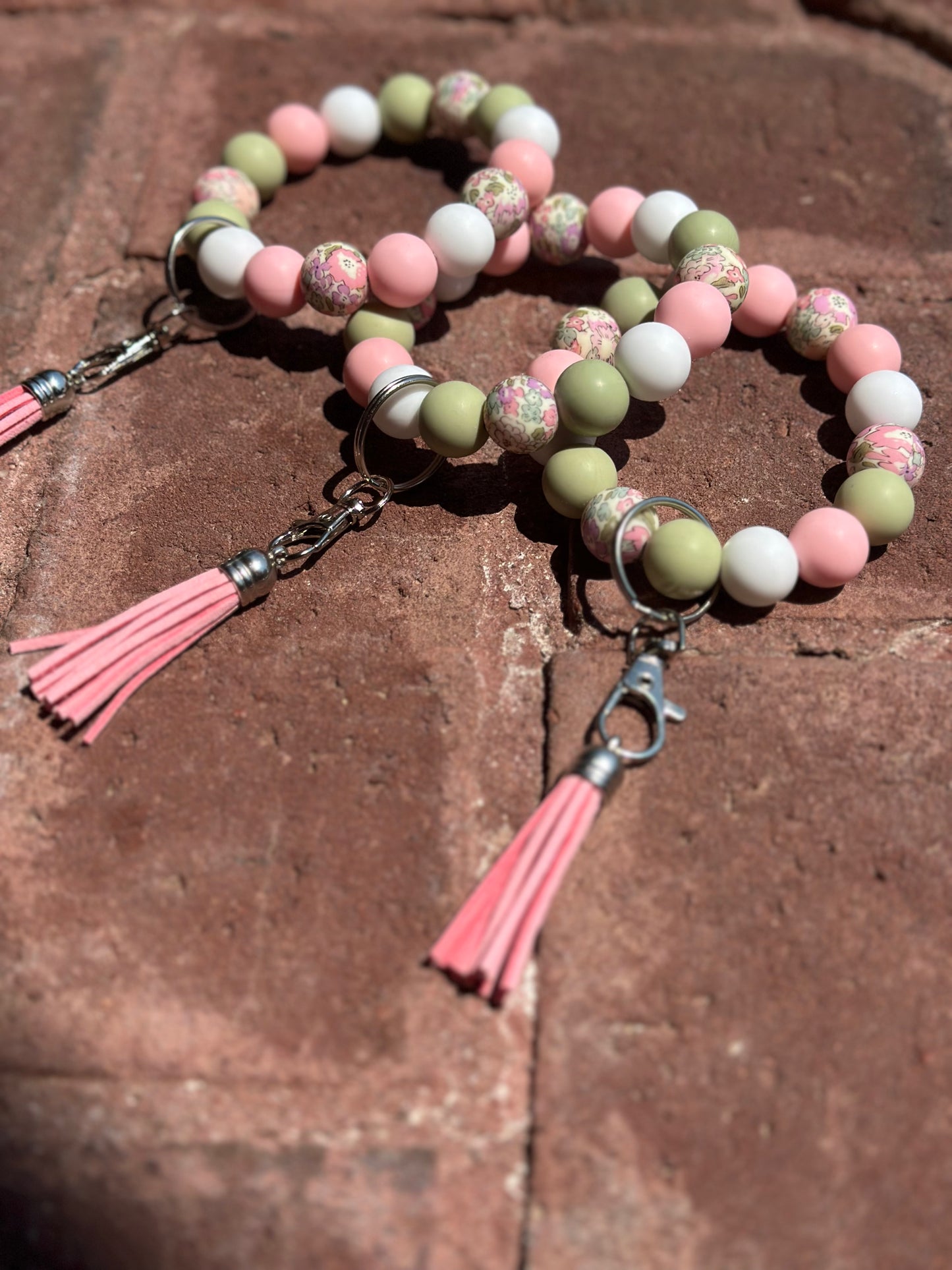 Silicone Beaded Wristlet Keychain| Pink Printed Focal Bead Green White Wristlet