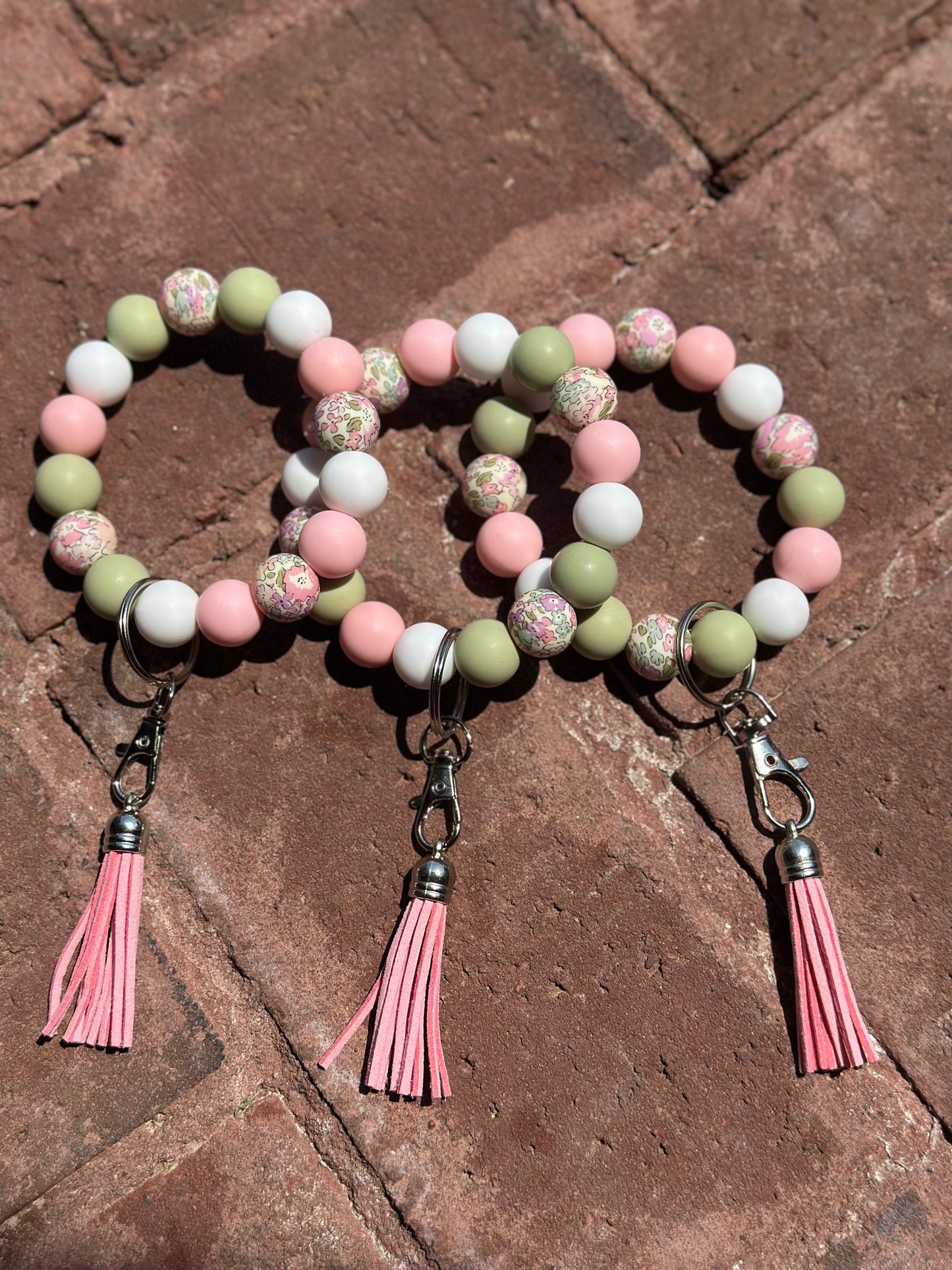 Silicone Beaded Wristlet Keychain| Pink Printed Focal Bead Green White Wristlet