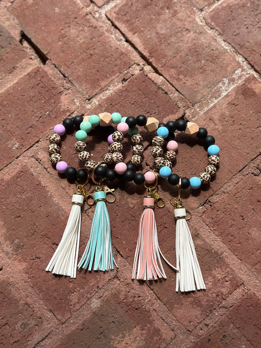 Silicone Beaded Wristlet Keychain | Colorblock Cheetah Print