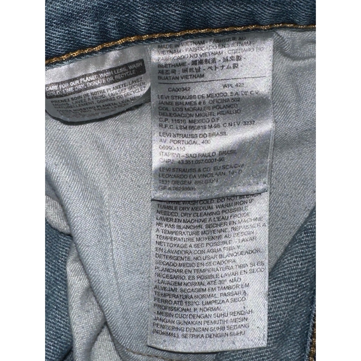 Men’s Levi’s 559 Light Wash Distressed Worn In Blue Jeans Denim Size 34X30