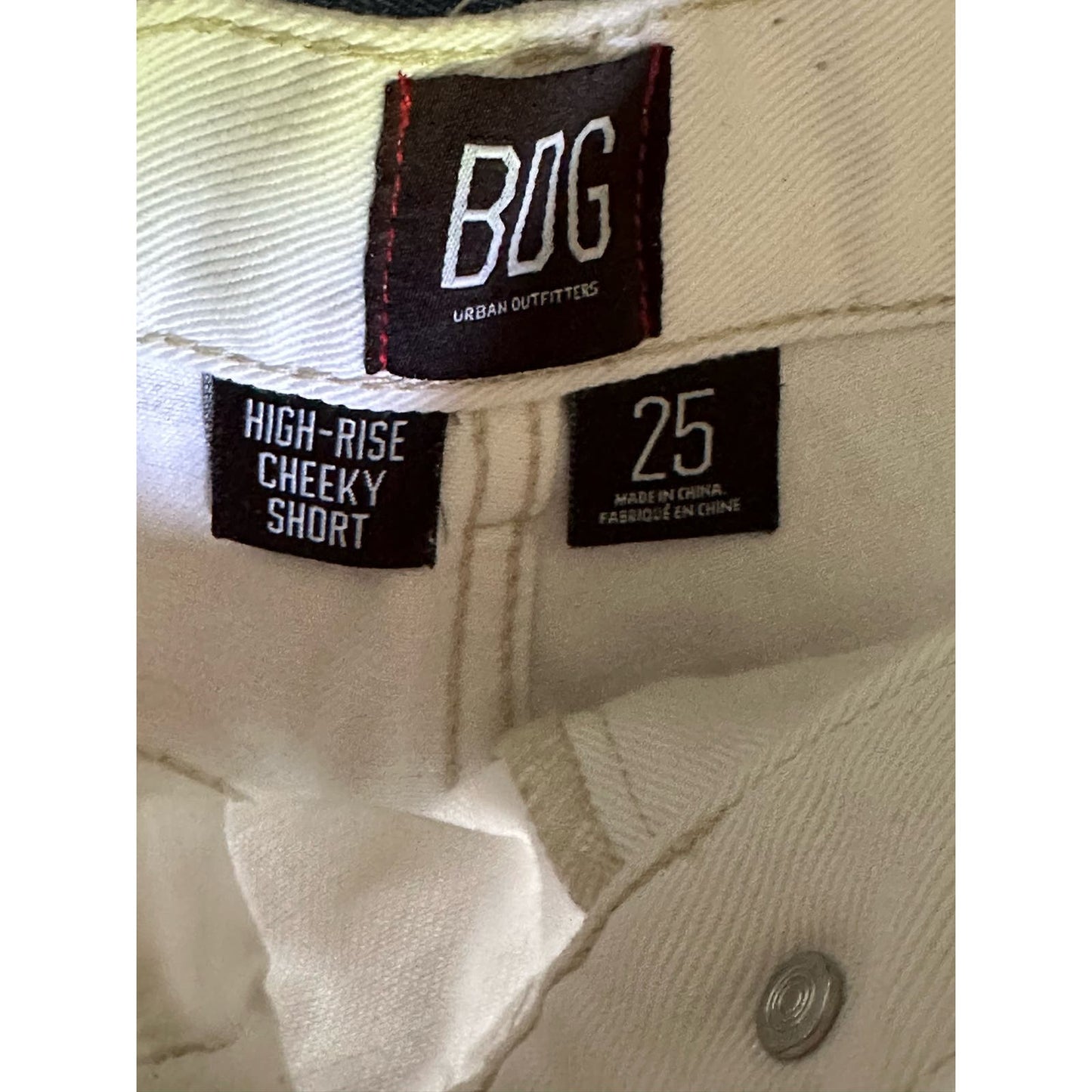 BDG Urban Outfitters White High Rise Cheeky Shorts Cut Off Raw Hem Size 25