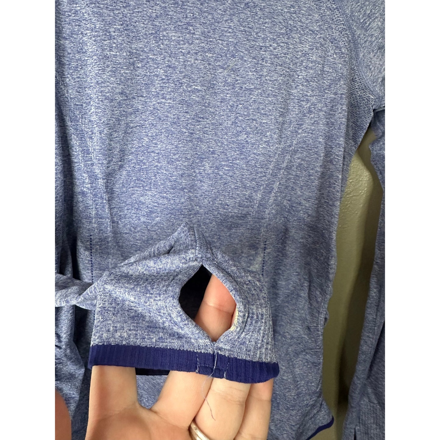 Athleta 'Fast Track' Blue Long Sleeve Athletic Workout Shirt Size Small