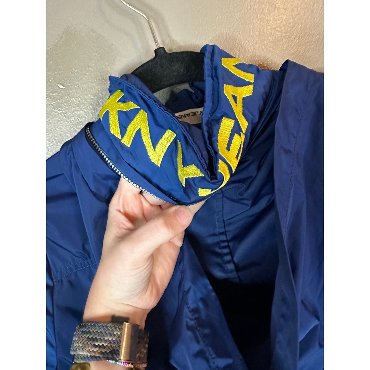 Y2K DKNY Blue Windbreaker Long Sleeve Zip Up Hooded Crop Rain Jacket Size Small