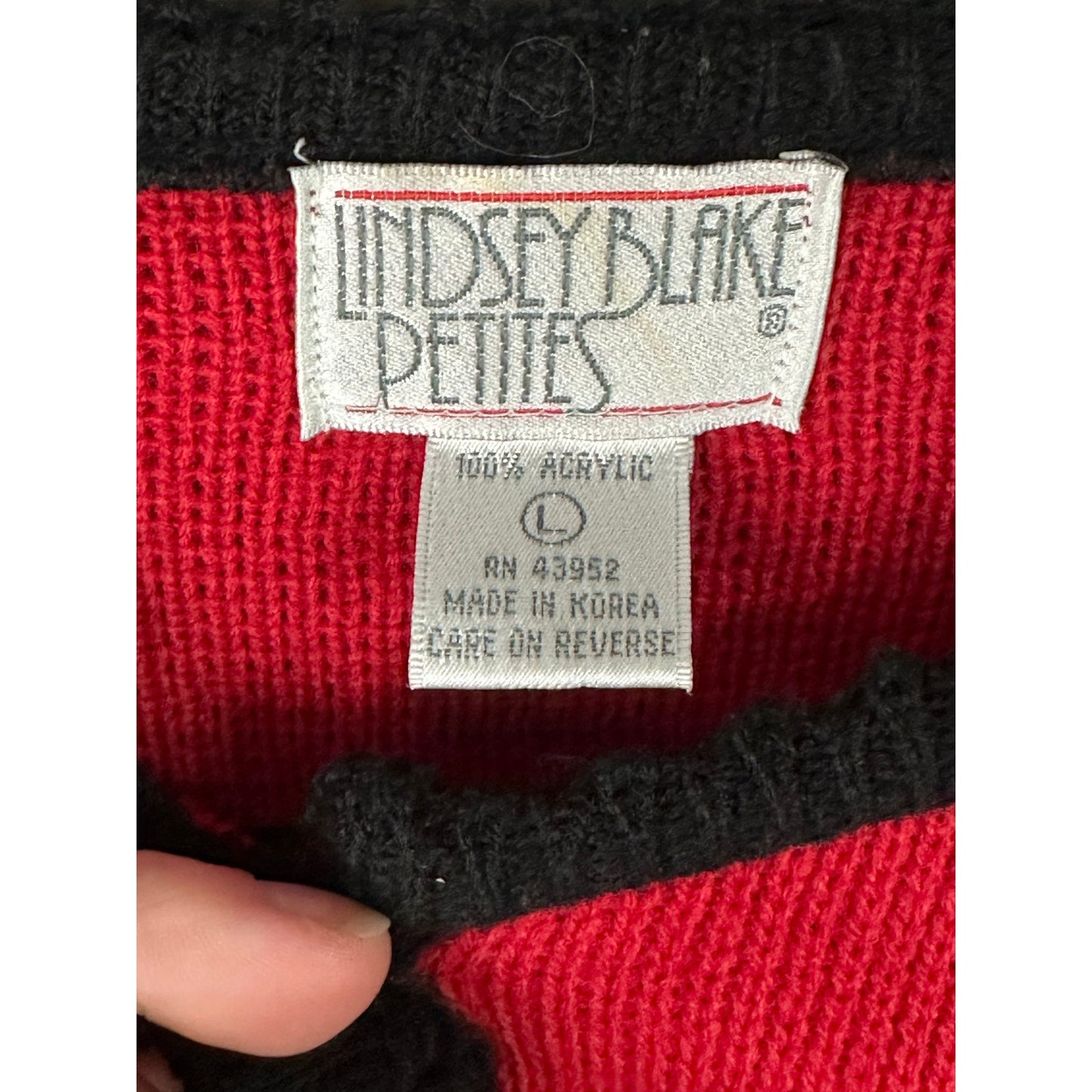 Vintage Lindsey Blake Red 100% Acrylic Long Sleeve Button Cardigan Size Large