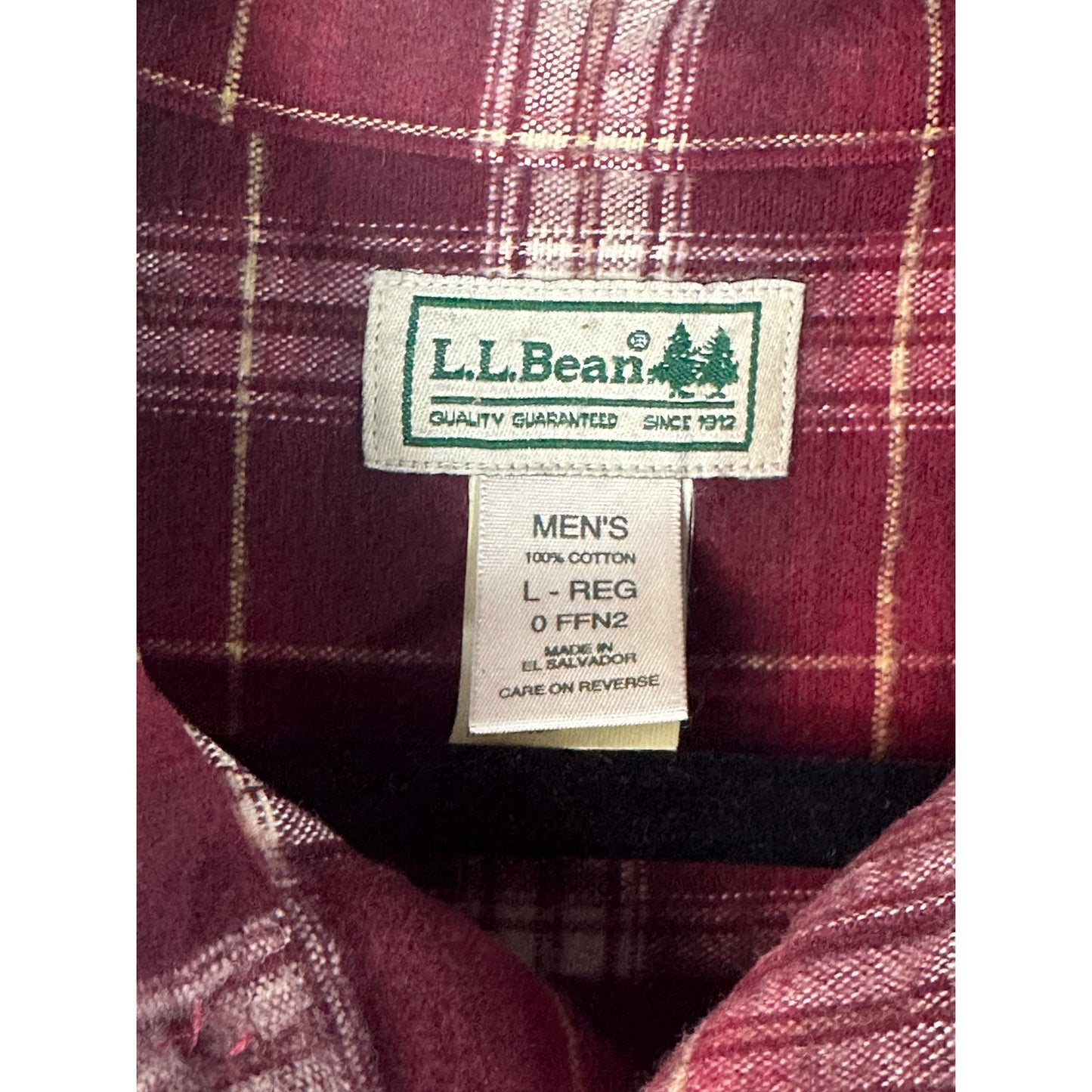 Vintage Men’s L.L. Bean Maroon Plaid Long Sleeve Button Down Flannel Size L
