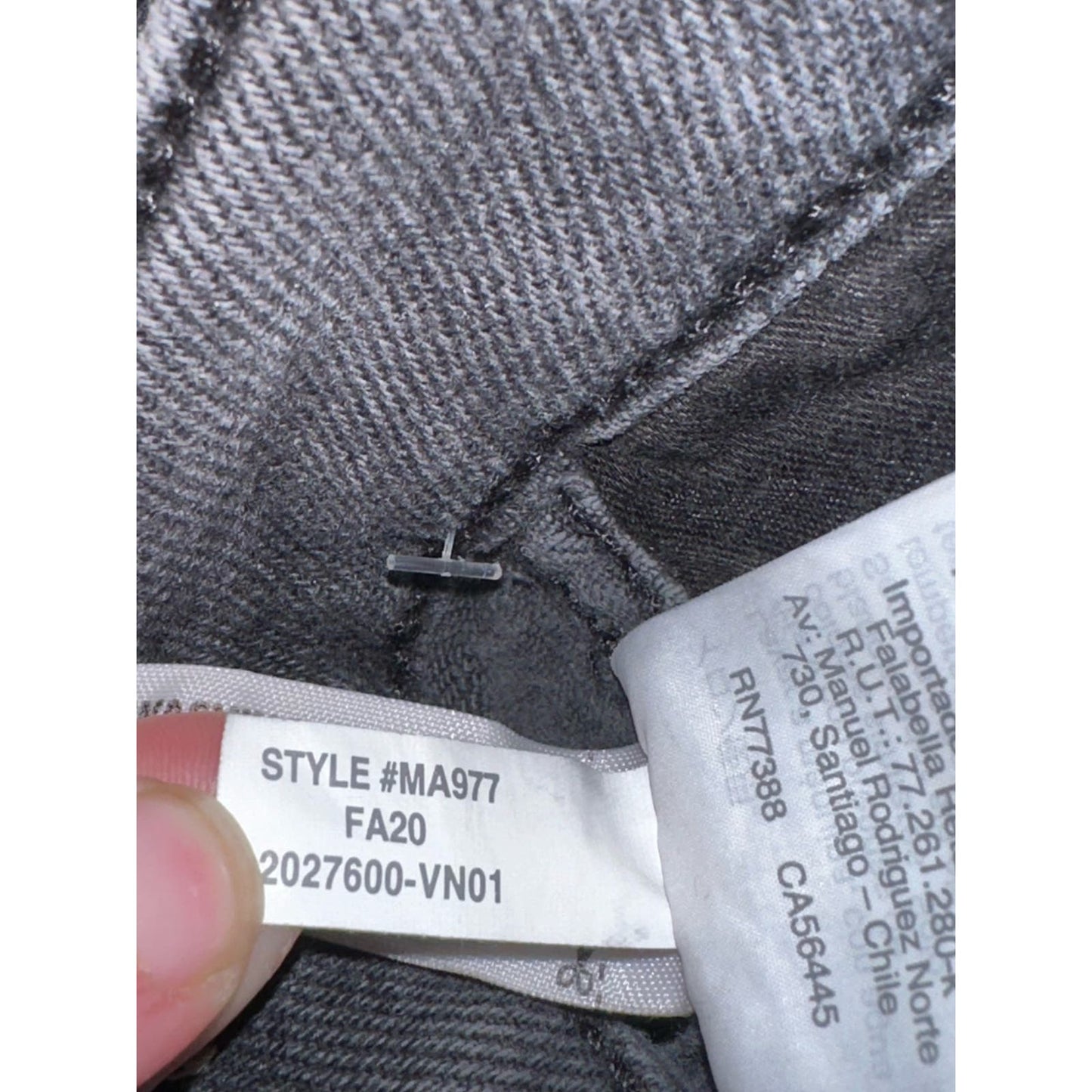 Madewell Black 10” High Rise High Waisted Skinny Jeans in Starkey Wash Size 26