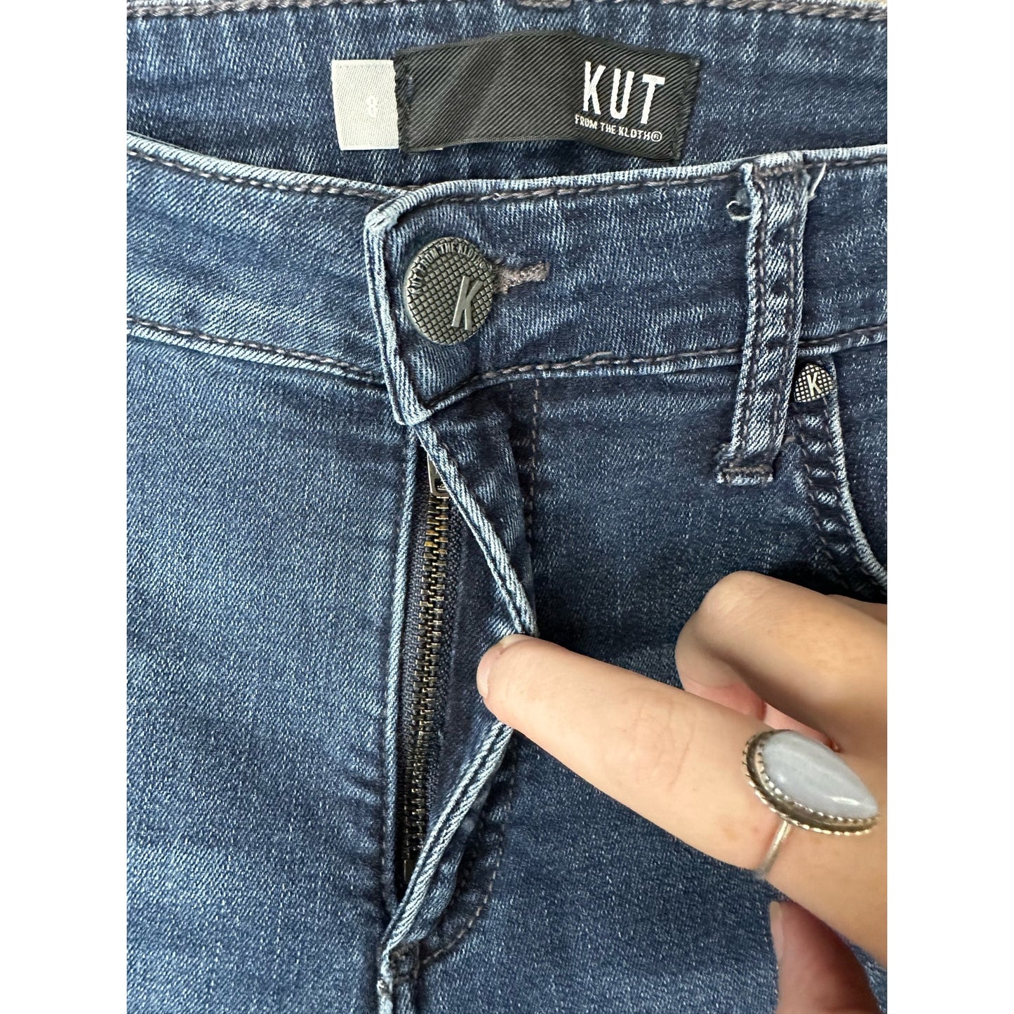 Kut From The Kloth ‘Mia Fab AB Toothpick Skinny’ Medium Wash Jeans Size 8