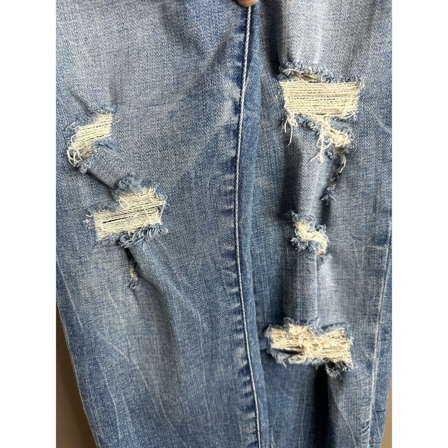 Abercrombie & Fitch Distressed Simone High Rise Ankle Blue Jeans Size 27/4S