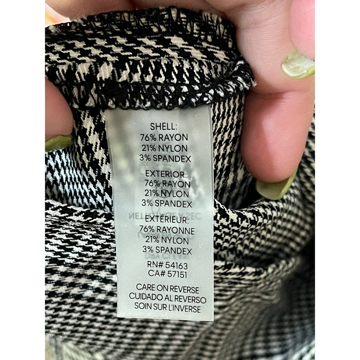 Calvin Klein Sleeveless Houndstooth Black White Ruffle Hem Sheath Dress Size 6
