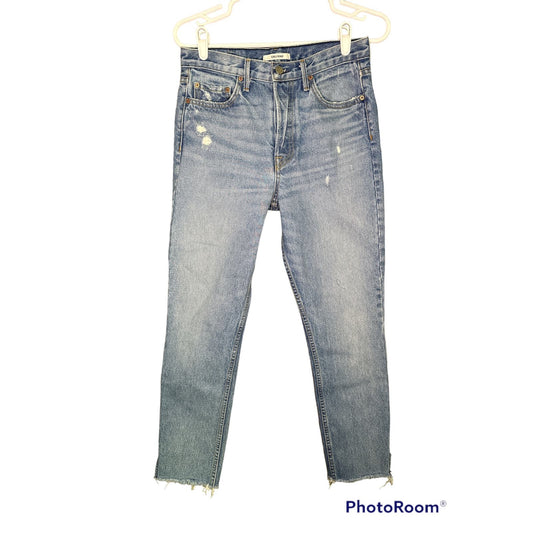 GRLFRND Karolina Butterfly Button Raw Hem Light Wash Jeans Size 27