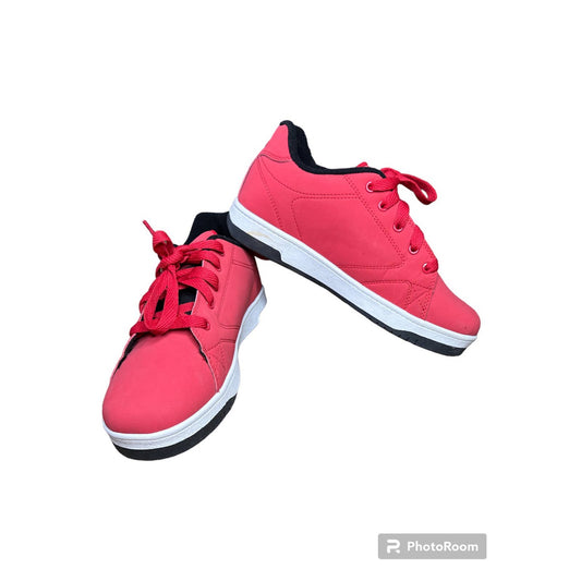 Heely’s Red Black Logo Wheels Lace Up Low Top Sneakers Size 6