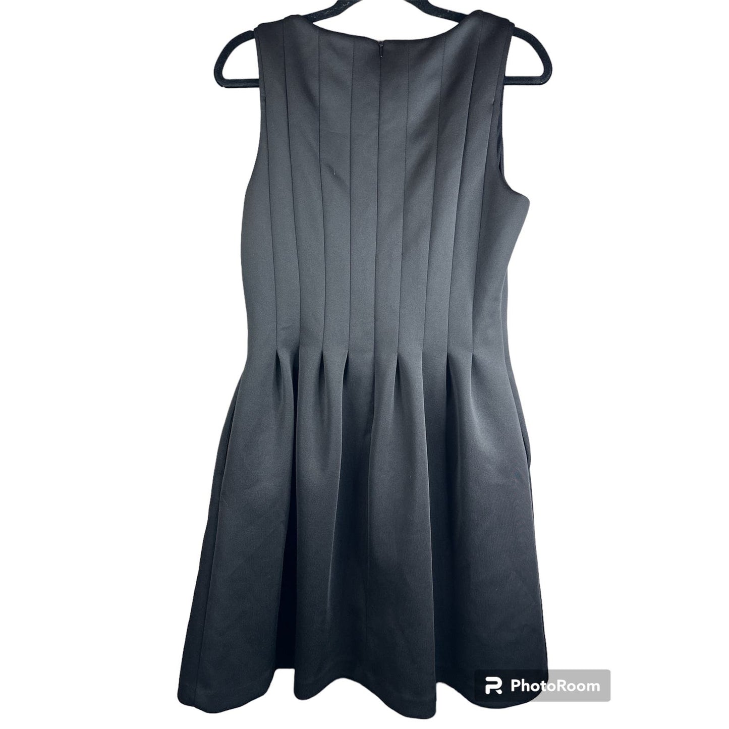 Vince Camuto Black Sleeveless Fit Flare Silky Soft Dress Size 12