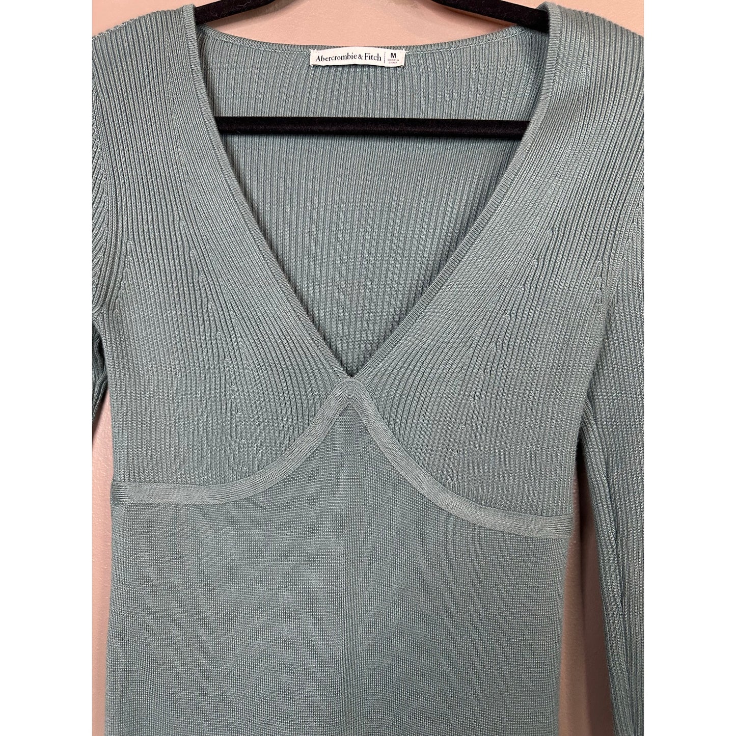Abercrombie & Fitch Teal V Neck Long Sleeve Fitted Ribbed Bodysuit Size M