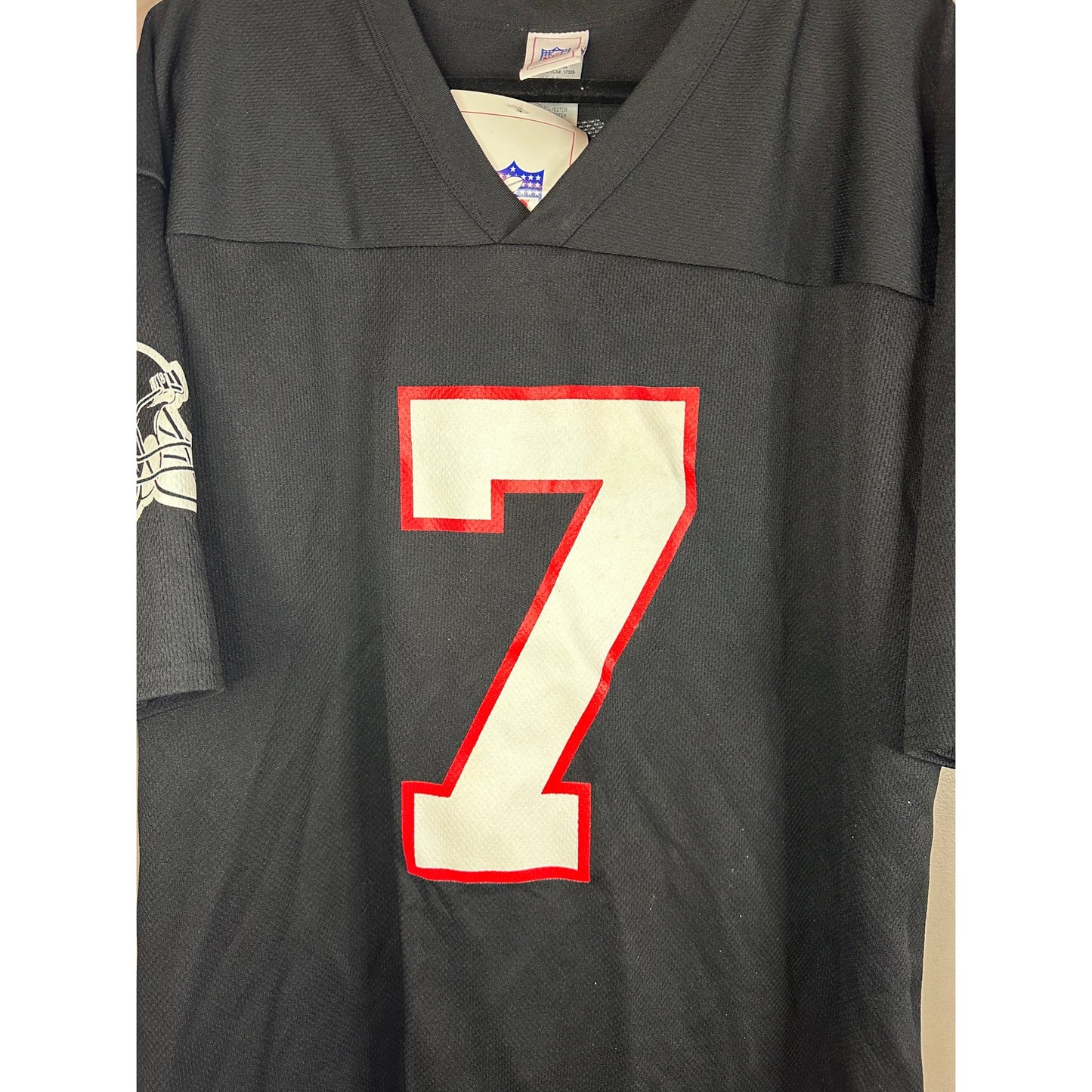 NWT Falcons Jersey #7 Michael Vick SIGNED Short Sleeve Black Jersey Size XL