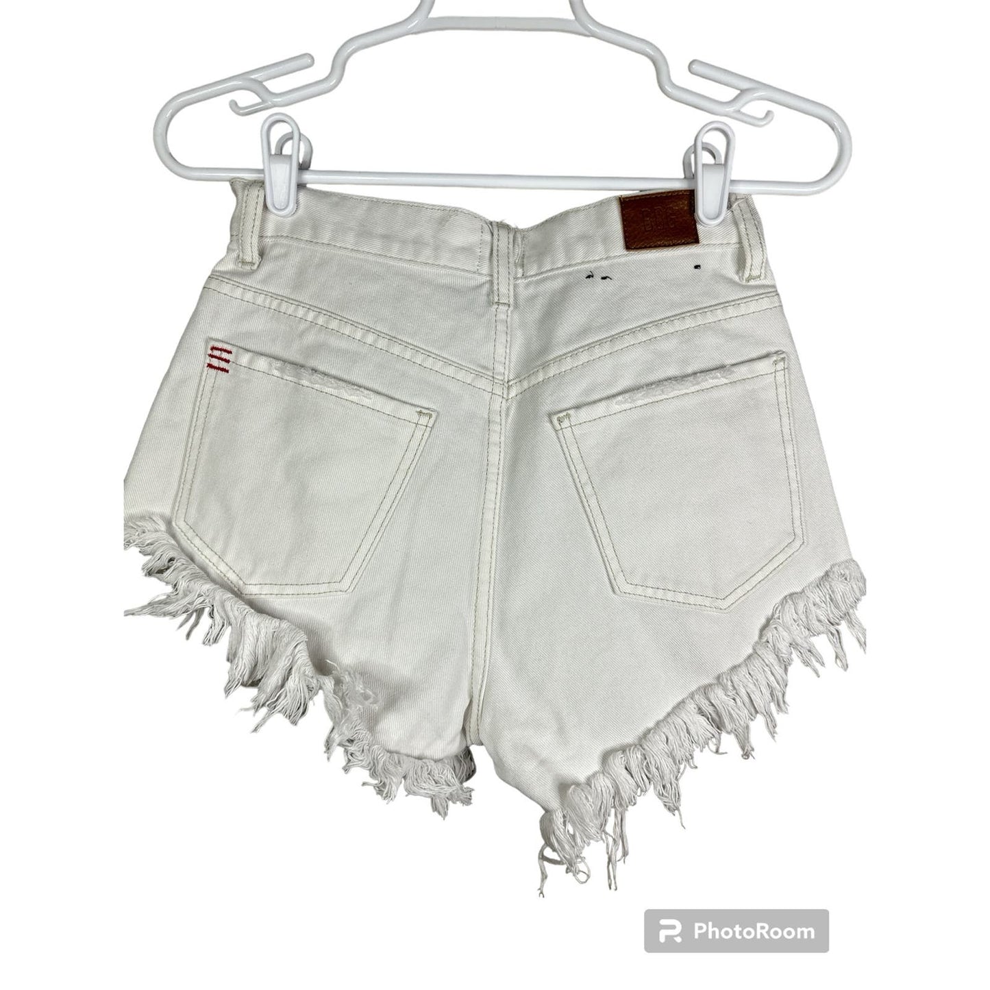 BDG Urban Outfitters White High Rise Cheeky Shorts Cut Off Raw Hem Size 25