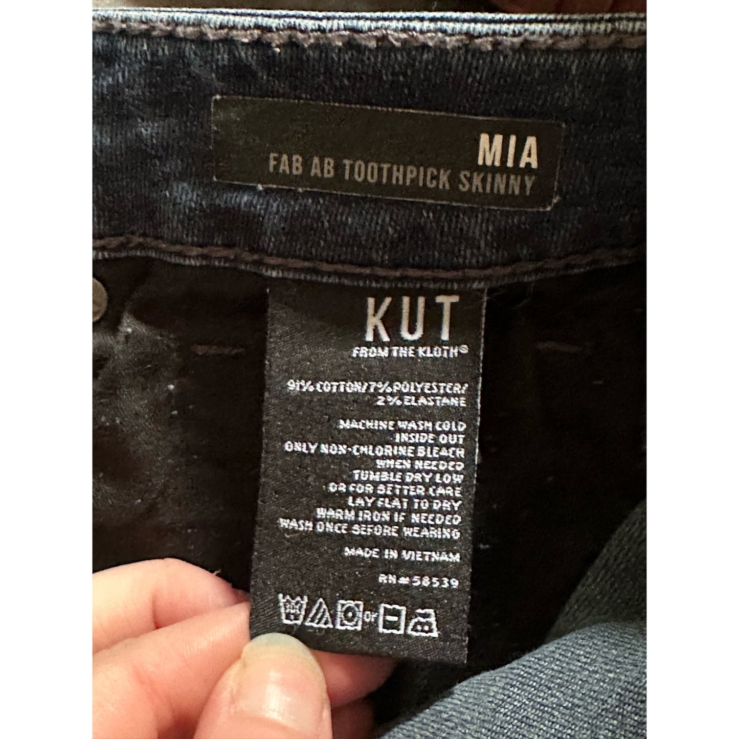 Kut From The Kloth ‘Mia Fab AB Toothpick Skinny’ Medium Wash Jeans Size 8
