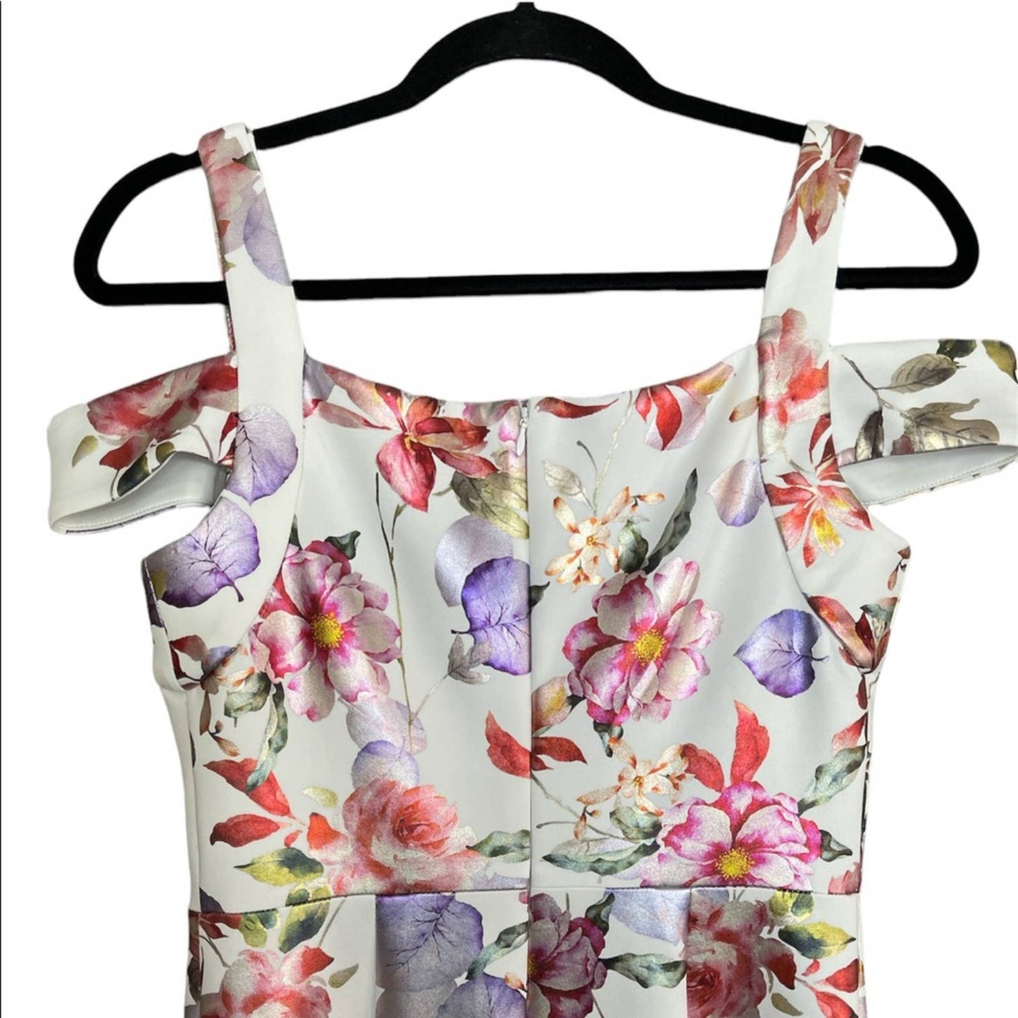 ECI New York Cold Shoulder Floral Shiny Midi Dress Size 6