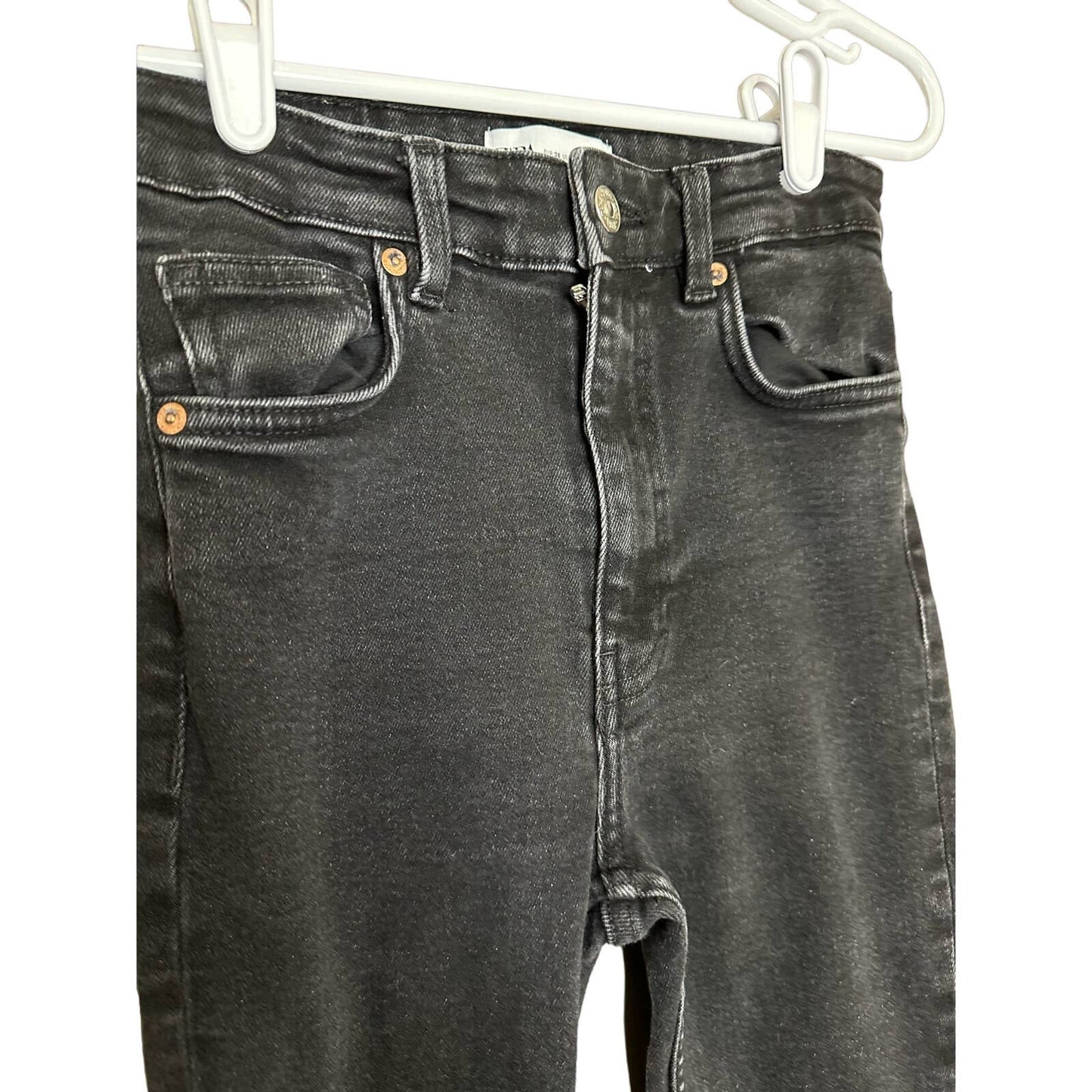 Zara Hi Rise High Waisted Skinny Jegging Black Dark Wash Denim Jeans Size 4