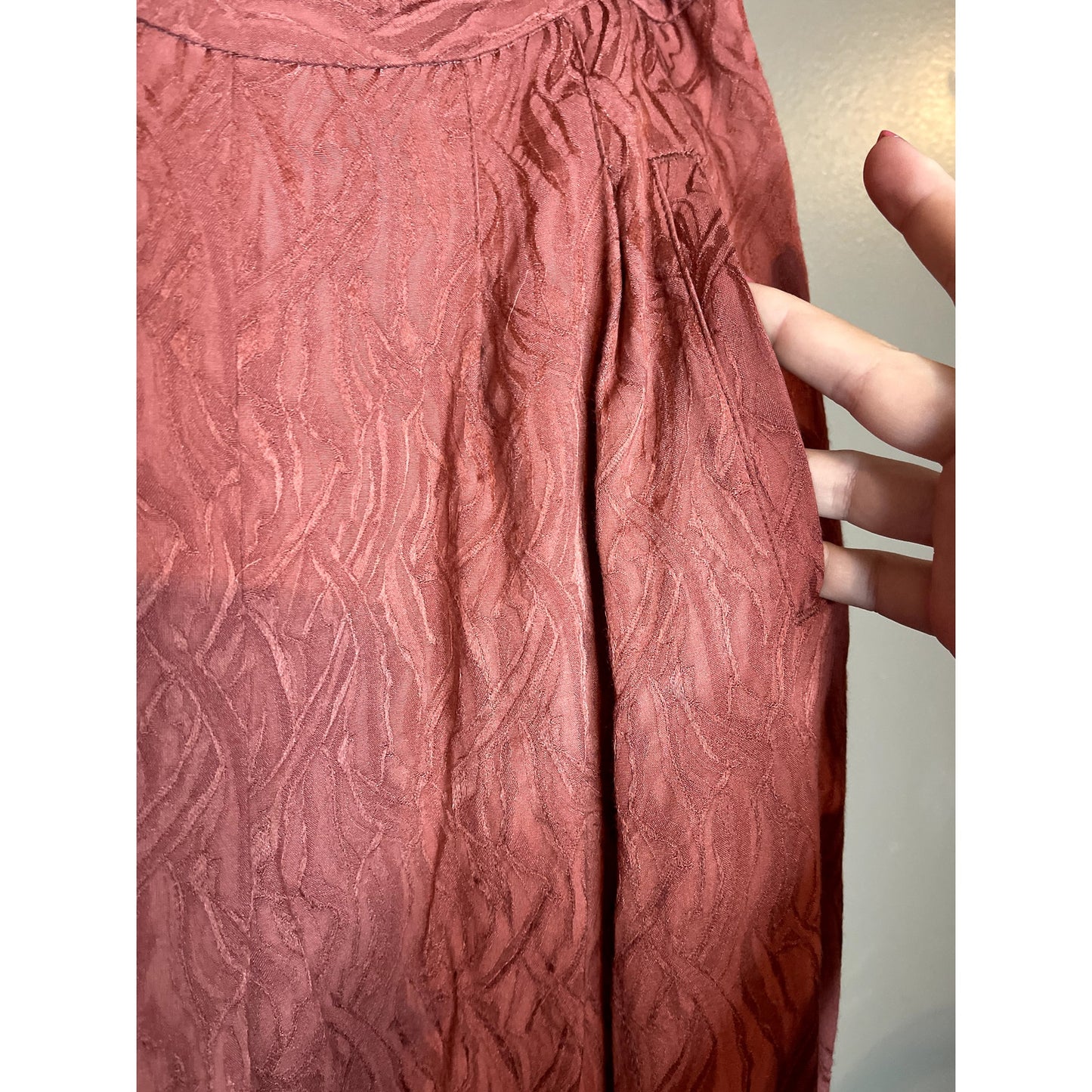 ETT:TWA By Anthropologie Tie Waist Rose Terrcotta Cropped Pull On Pants Size 4