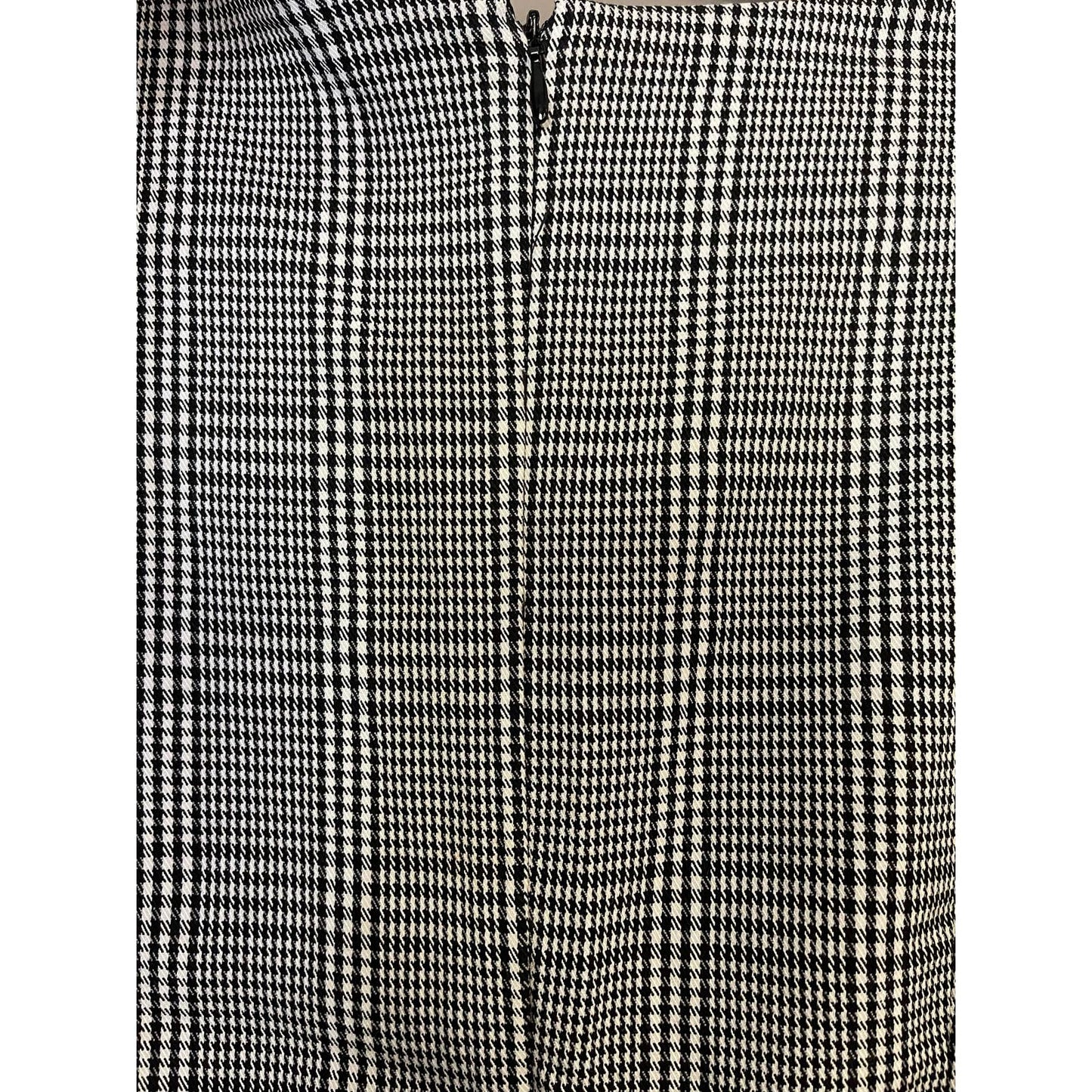 Calvin Klein Sleeveless Houndstooth Black White Ruffle Hem Sheath Dress Size 6