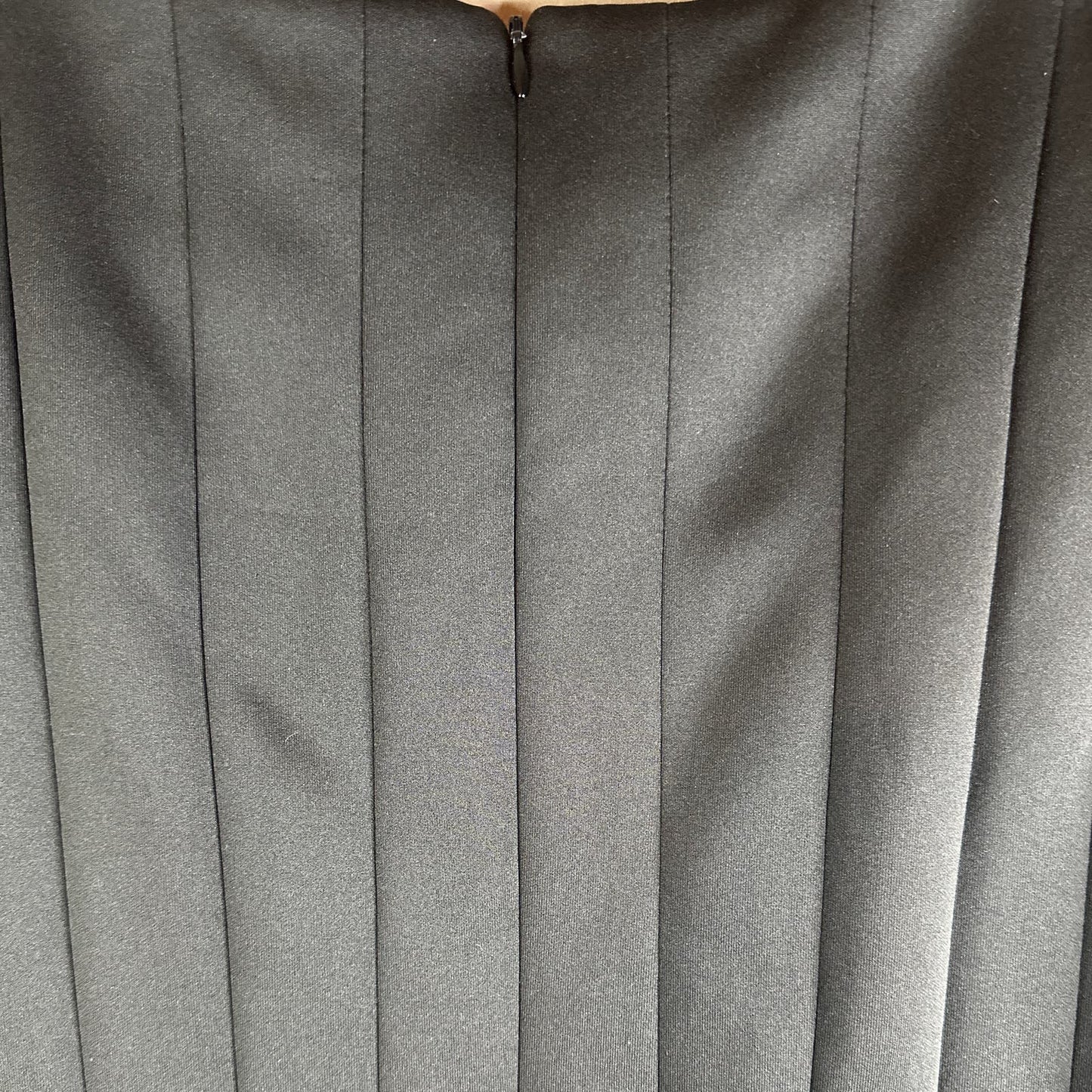 Vince Camuto Black Sleeveless Fit Flare Silky Soft Dress Size 12