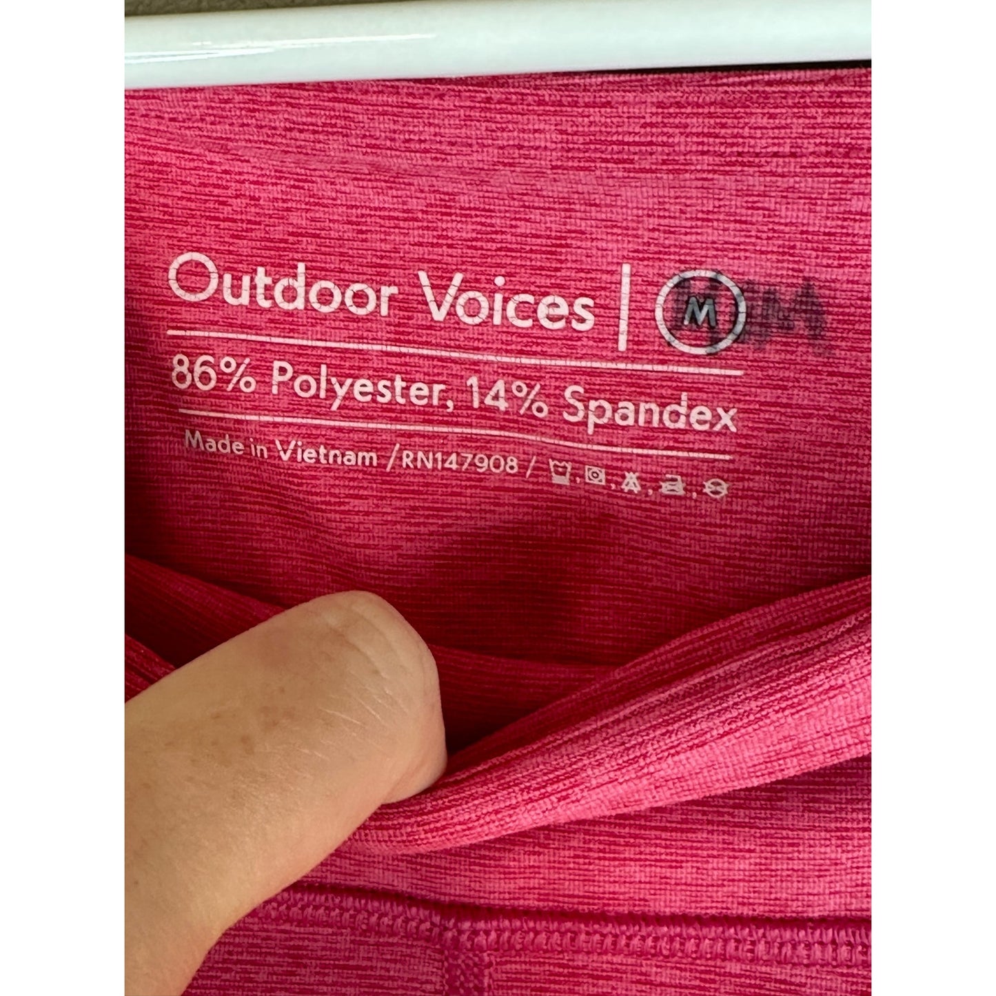 Outdoor Voices Pink 3/4 Cropped Spandex Blend Leggings Size Medium