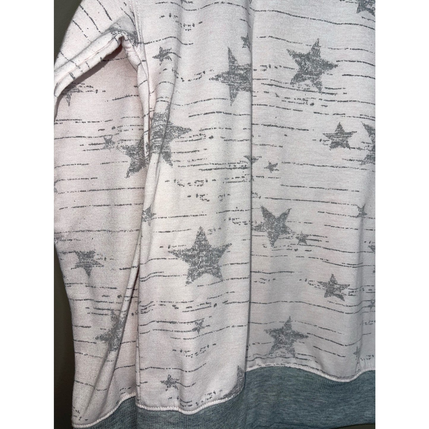 Splendid Long Sleeve Pink Grey Pullover Sweatshirt Size M